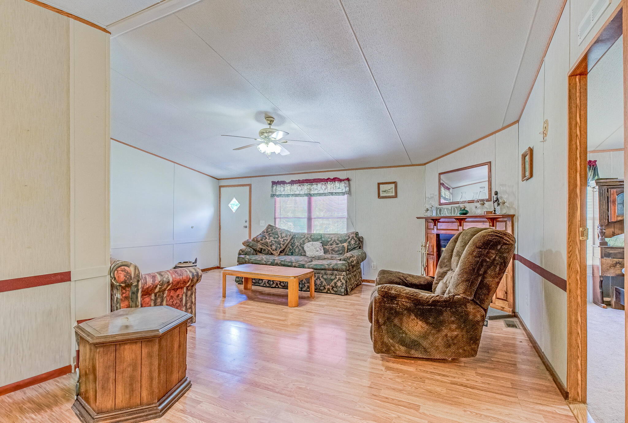 NO RECORDED SUBDIVISION - Residential