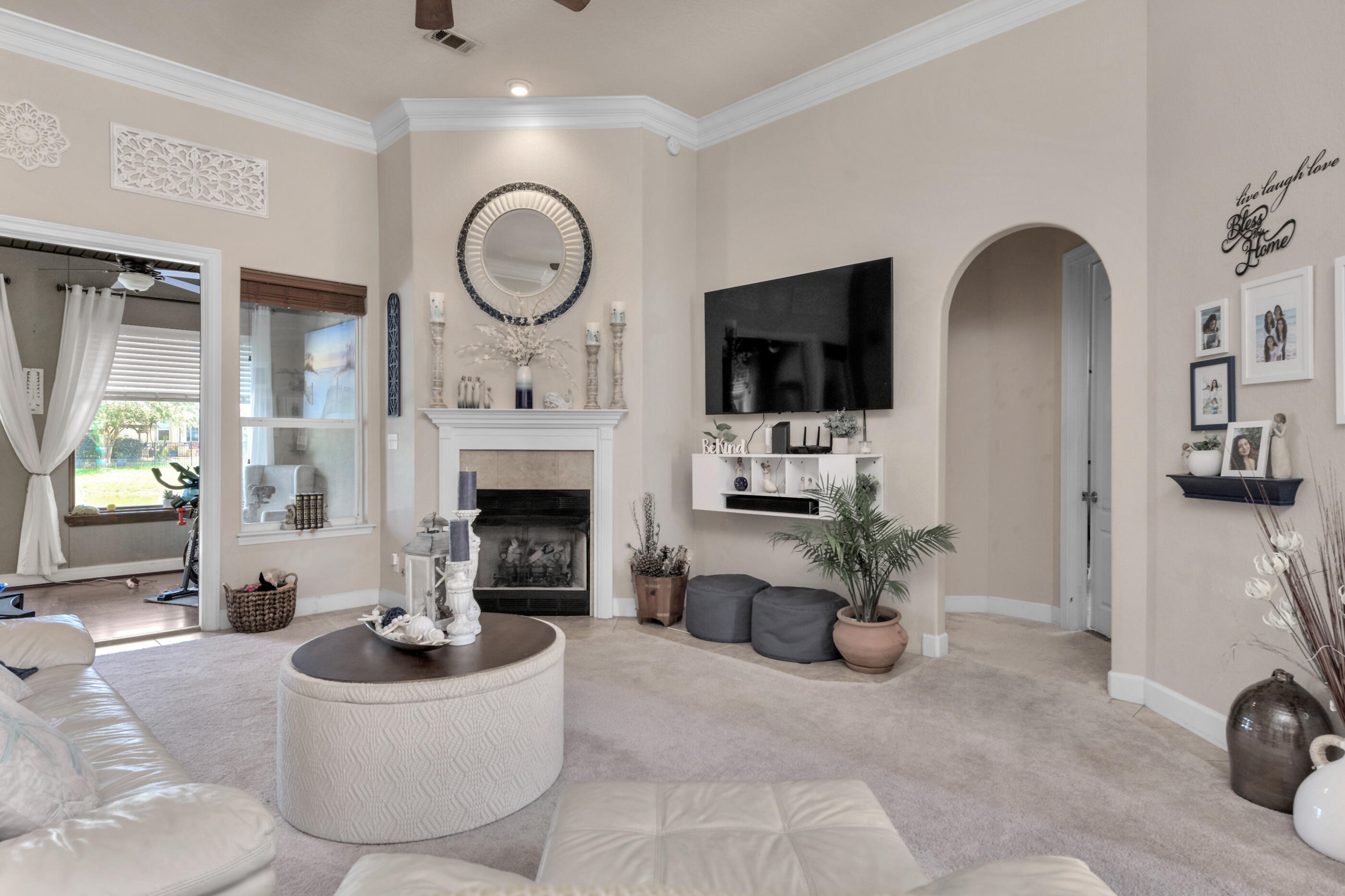 EMERALD LAKES PH 1 - Residential