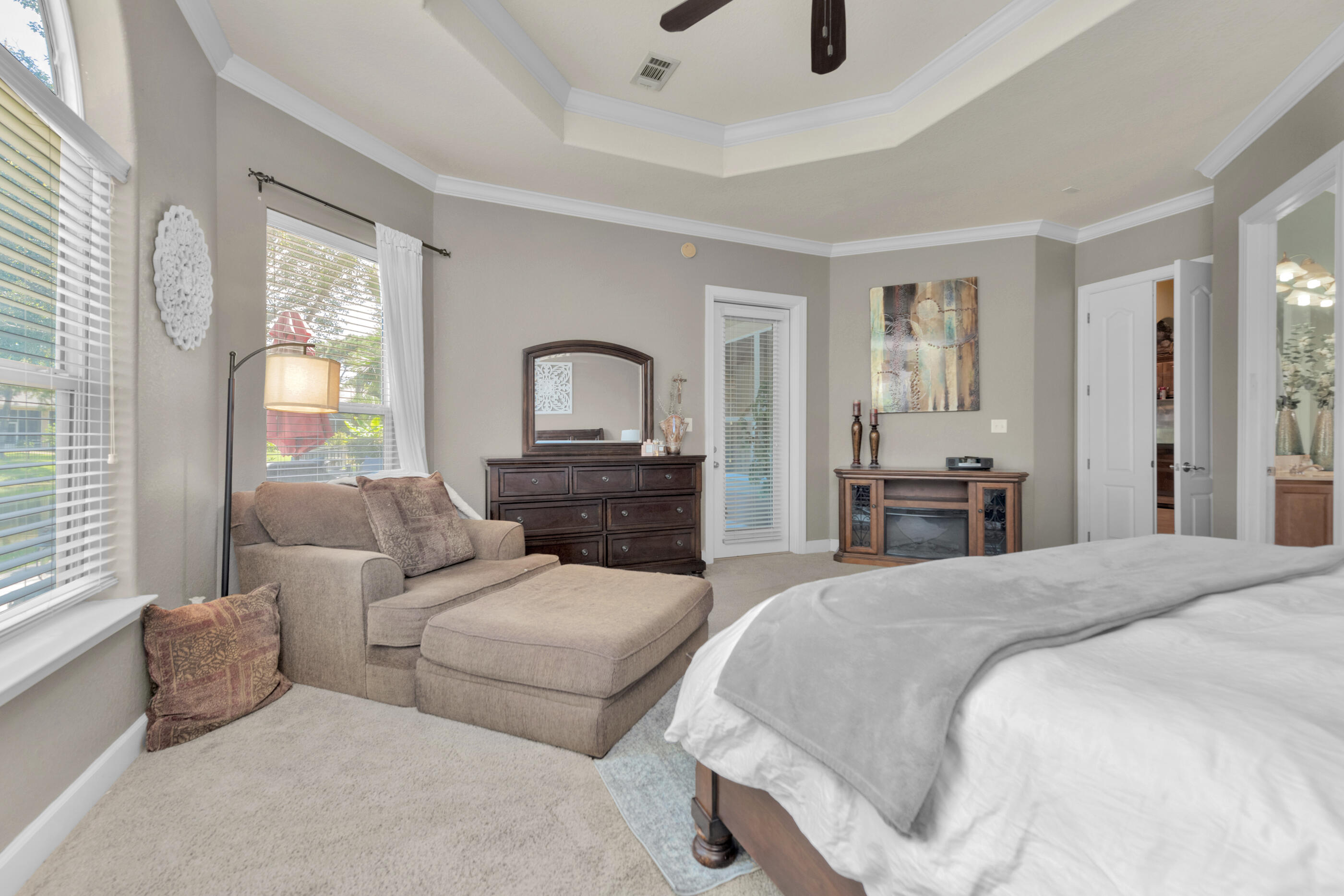 EMERALD LAKES PH 1 - Residential