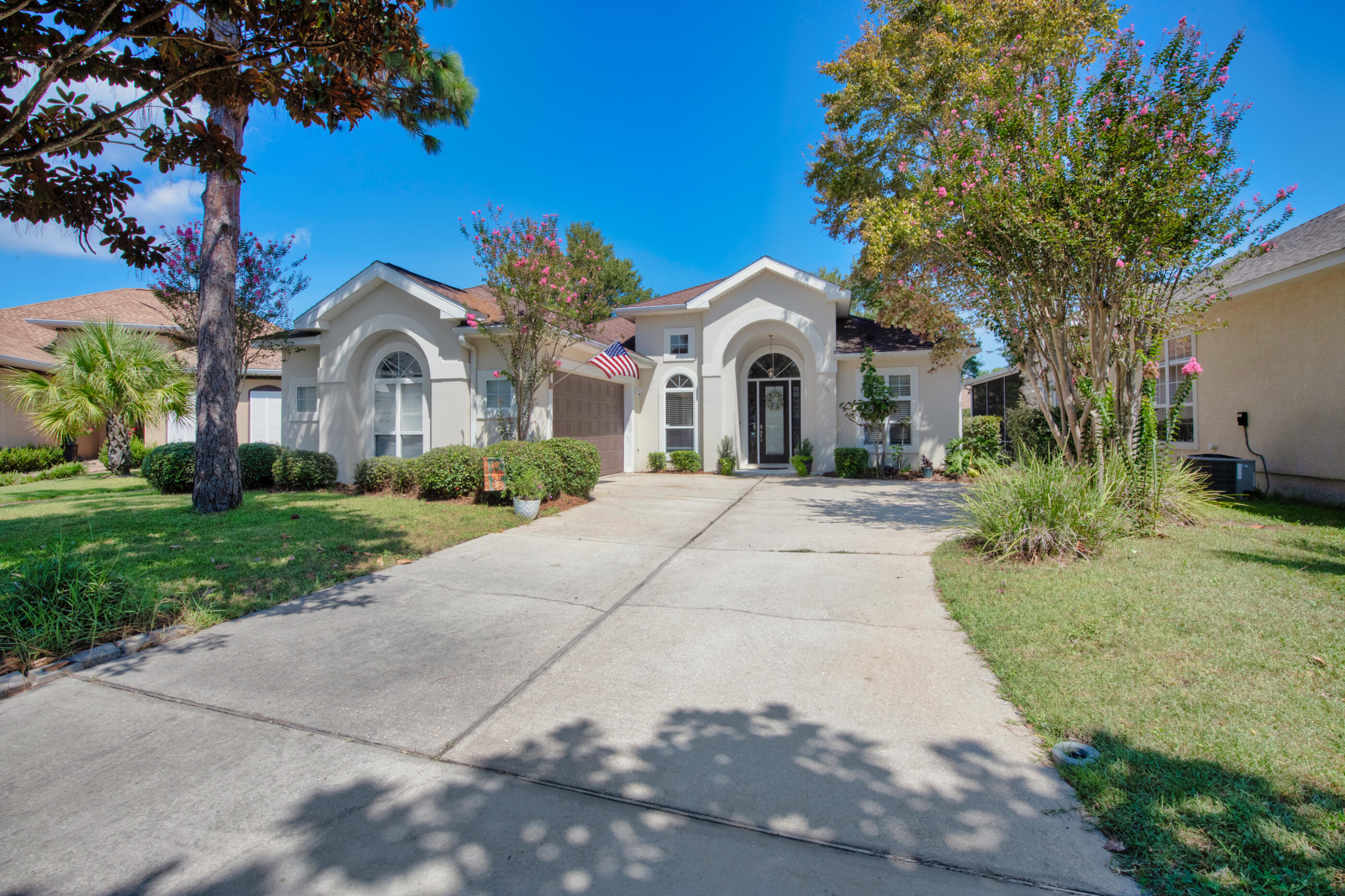 EMERALD LAKES PH 1 - Residential