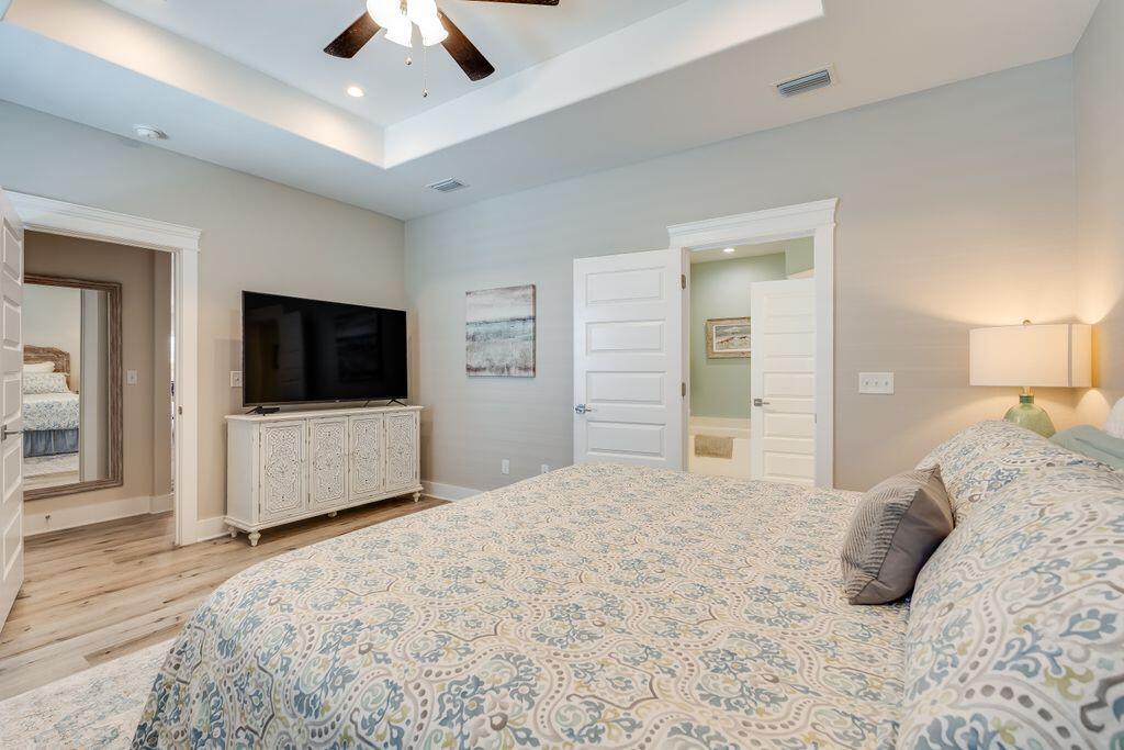 SEACLUSION BEACH - Residential