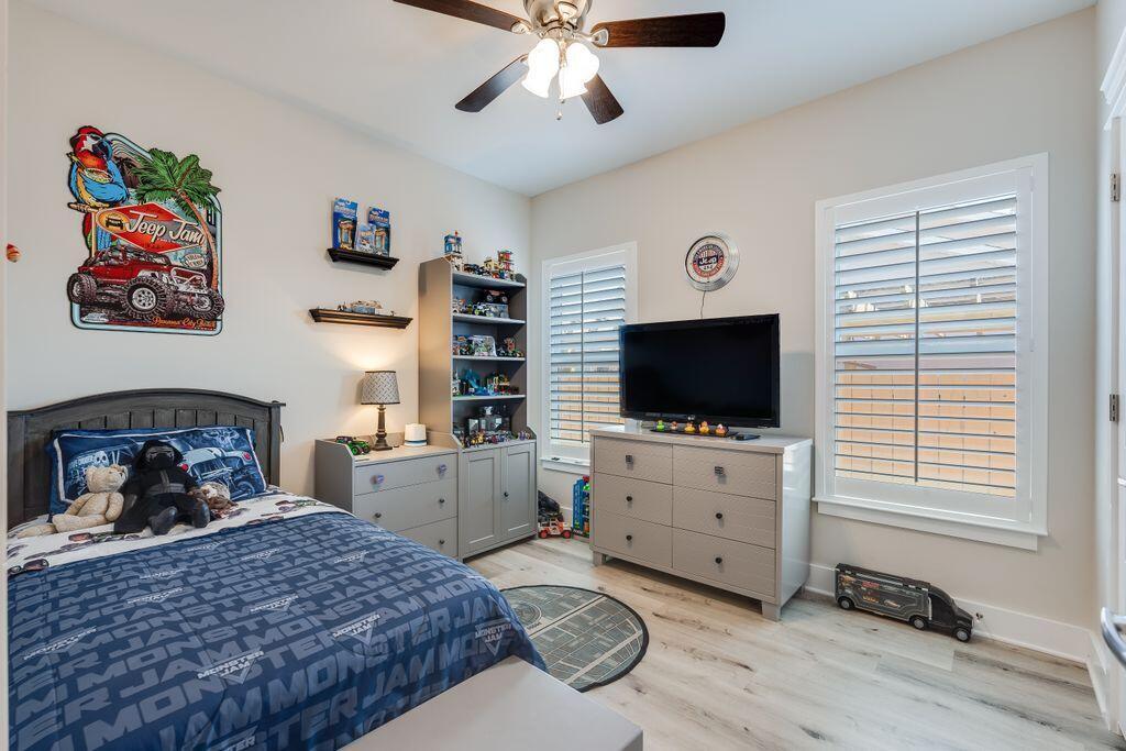 SEACLUSION BEACH - Residential