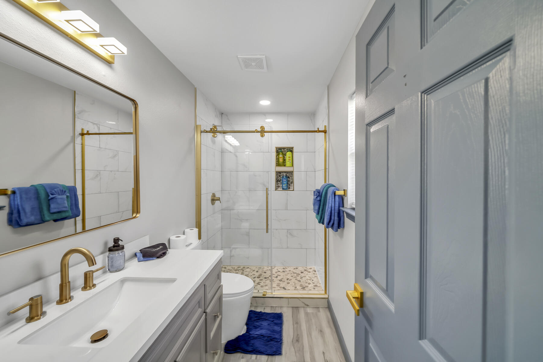 FIRST ADDITION TO NAVARRE - Residential