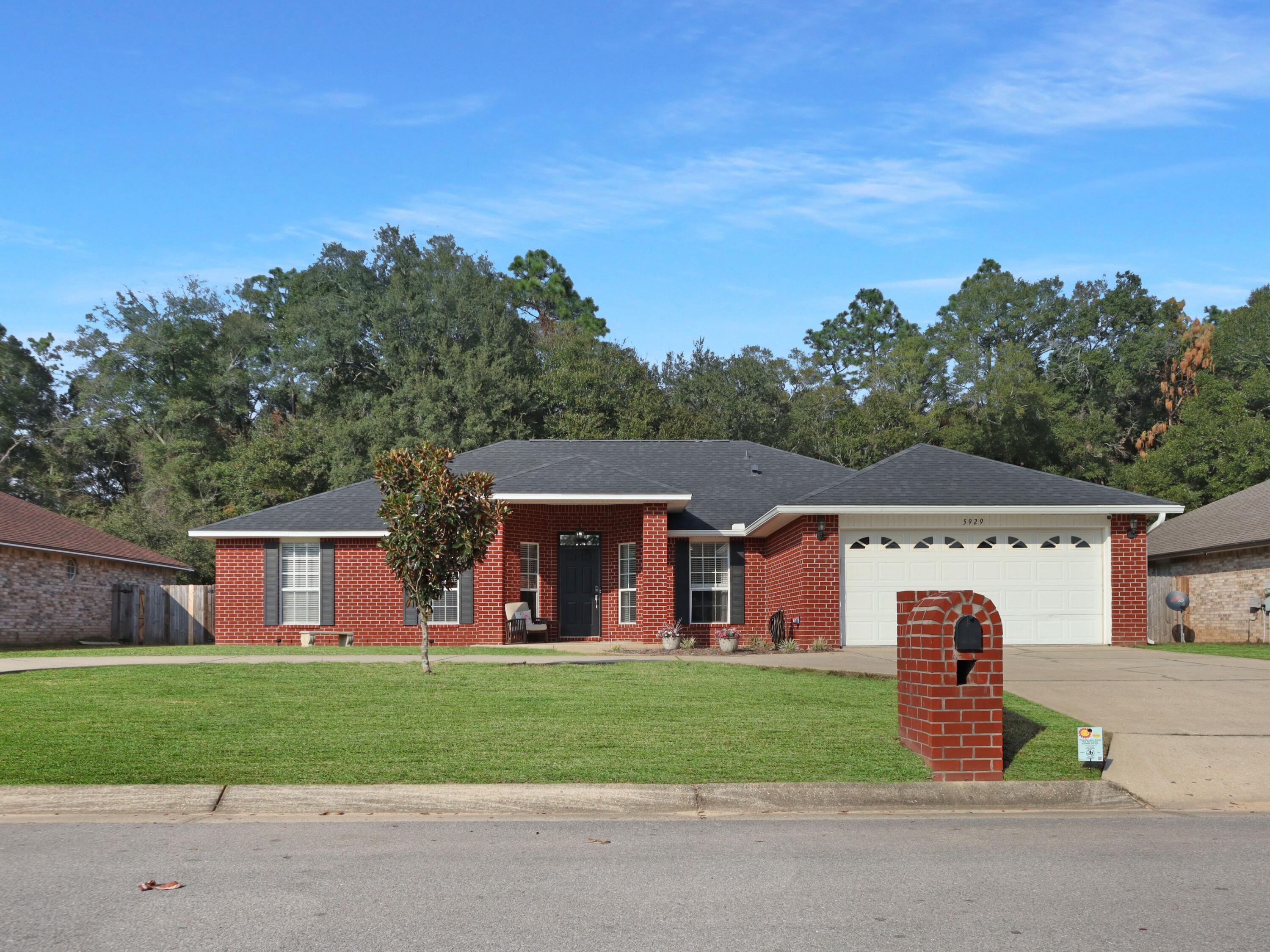 TANGLEWOOD OAKS - Residential