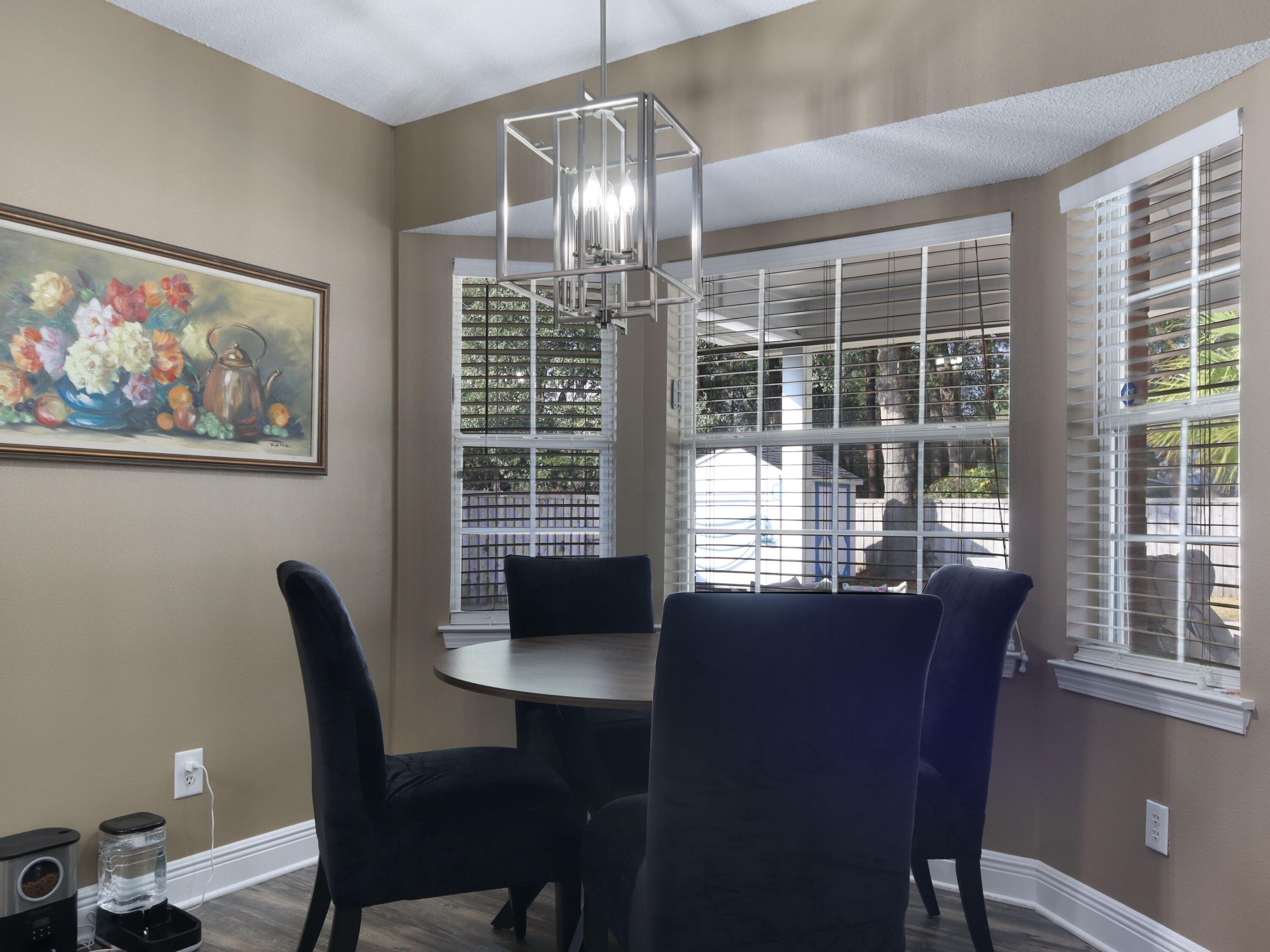 TANGLEWOOD OAKS - Residential