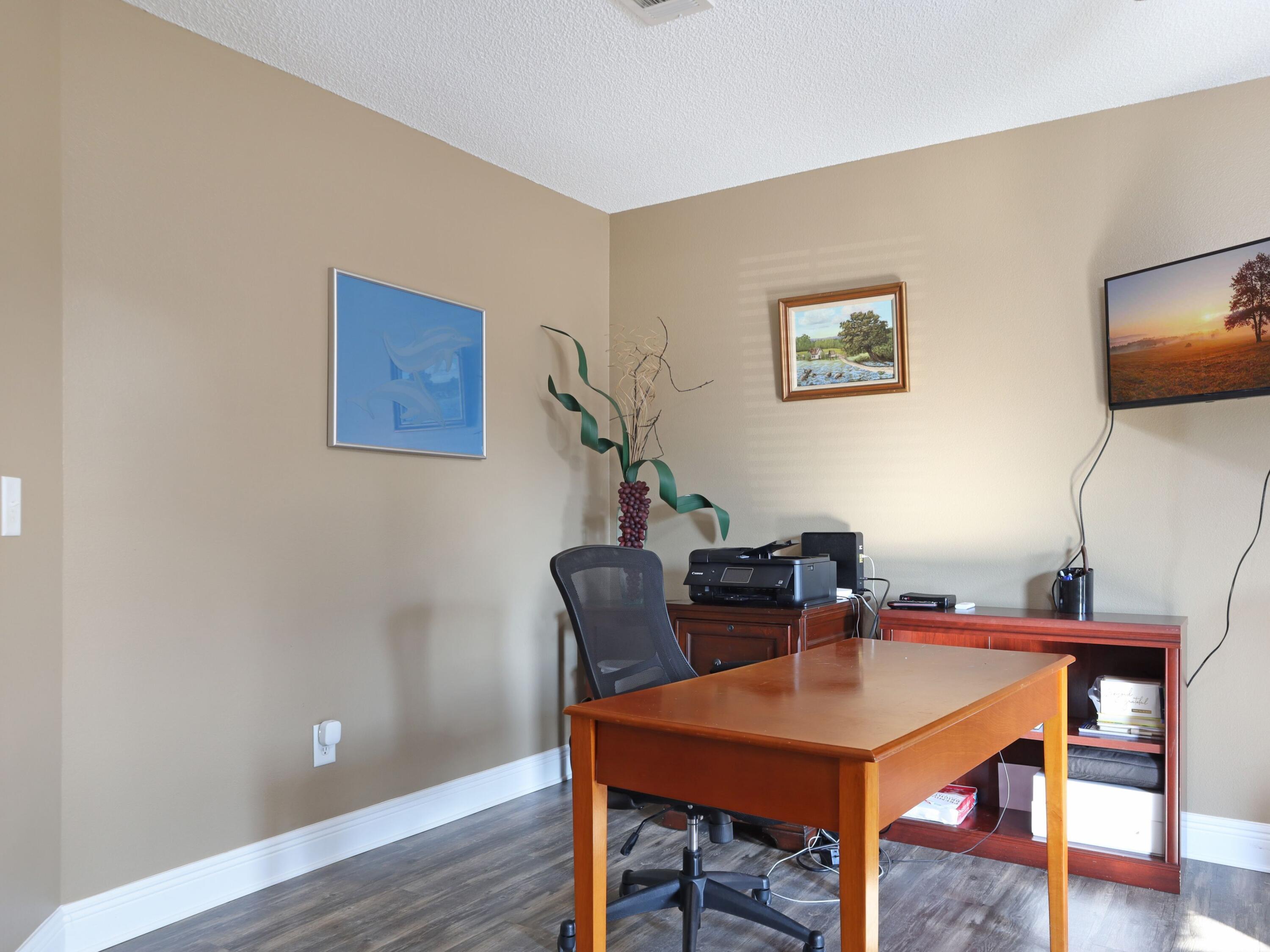 TANGLEWOOD OAKS - Residential