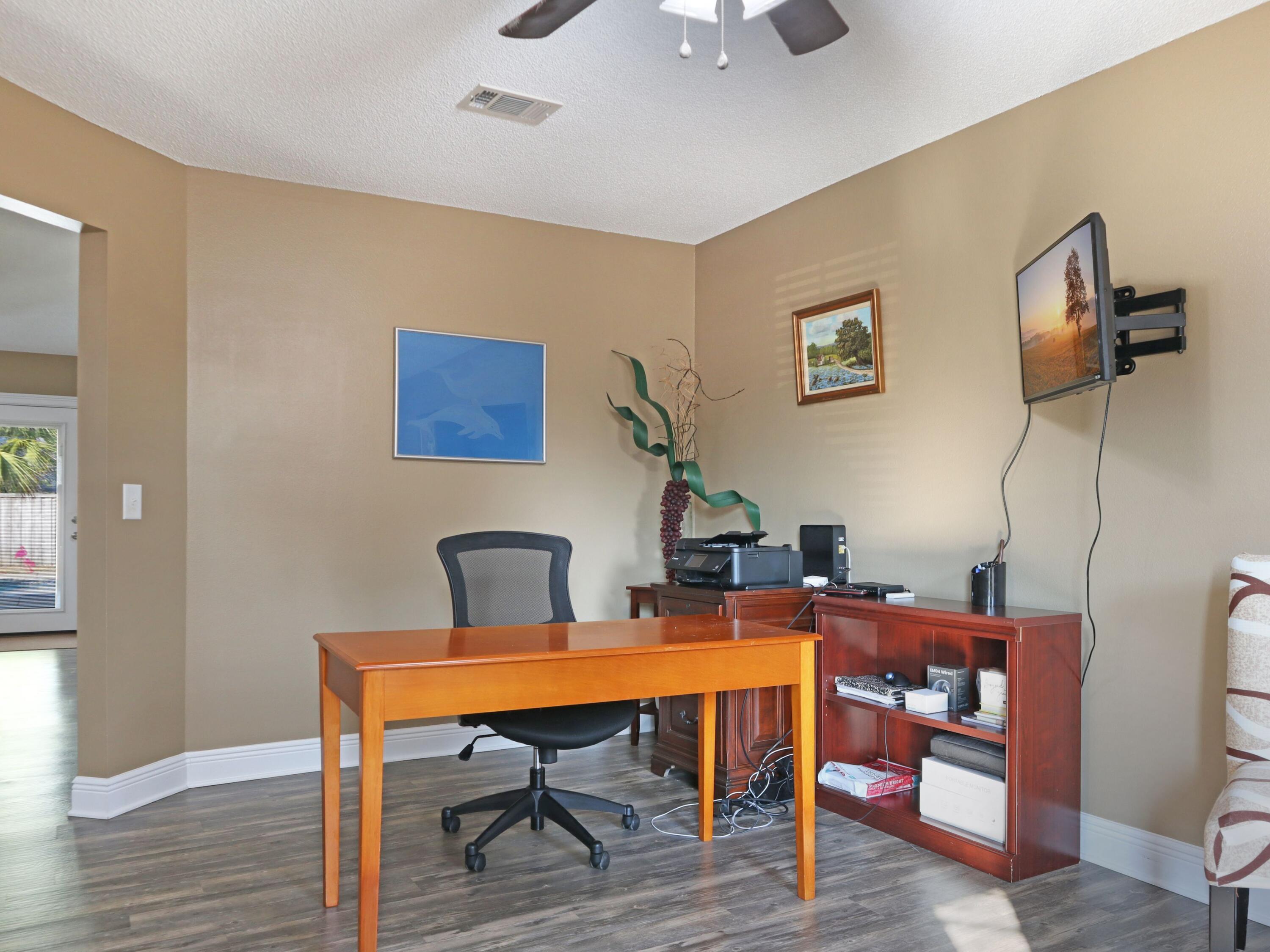 TANGLEWOOD OAKS - Residential