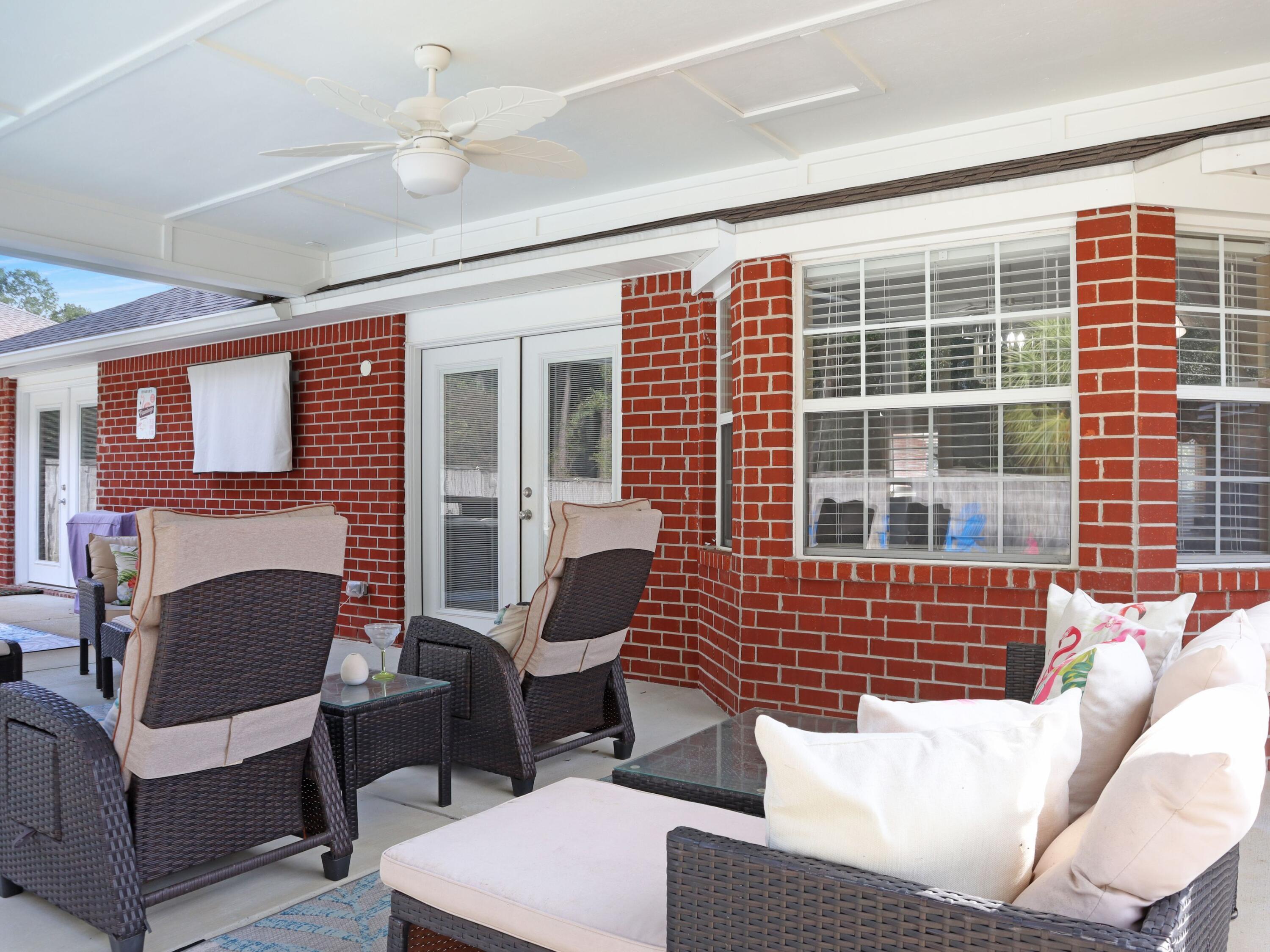 TANGLEWOOD OAKS - Residential