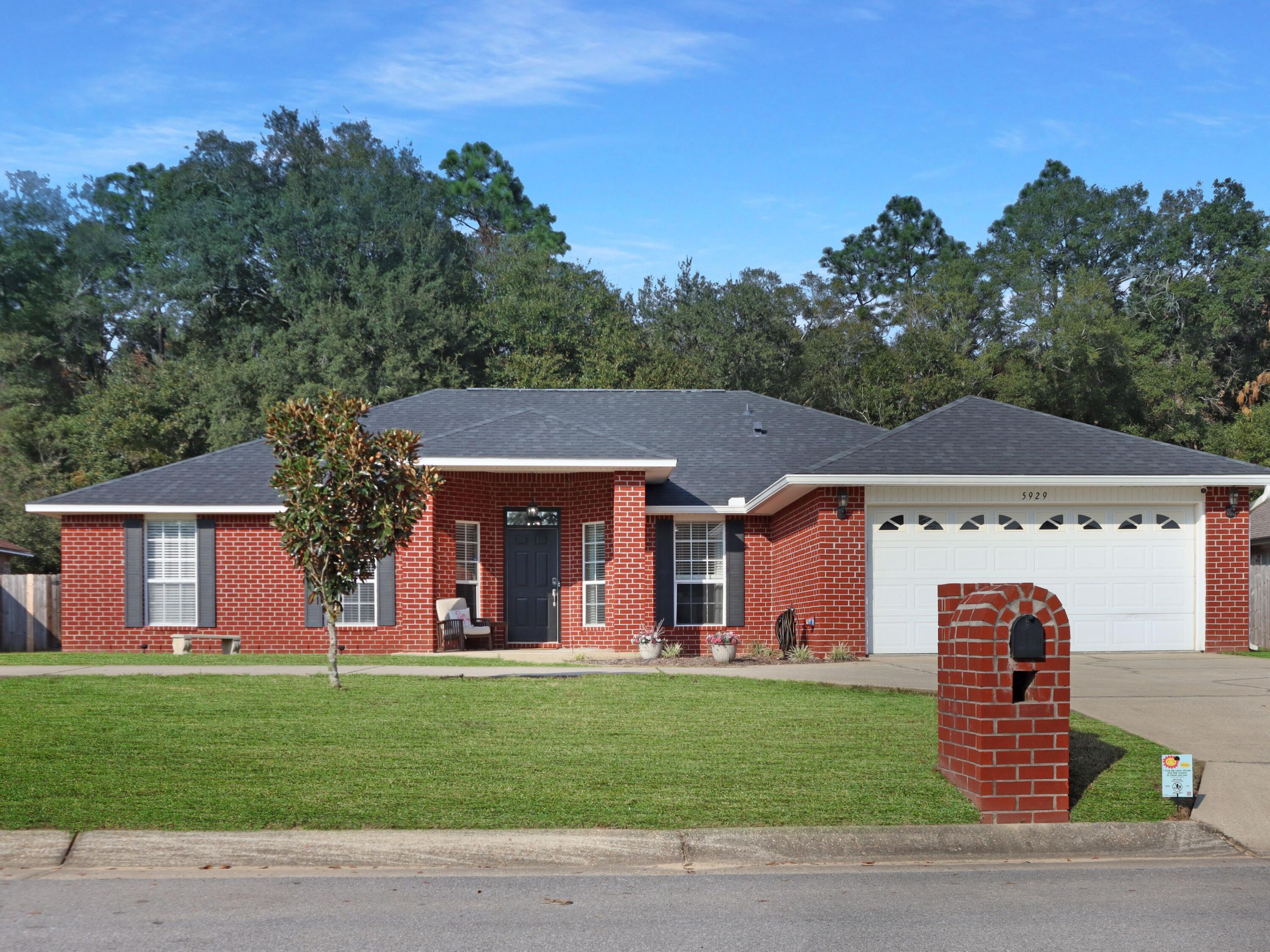 TANGLEWOOD OAKS - Residential