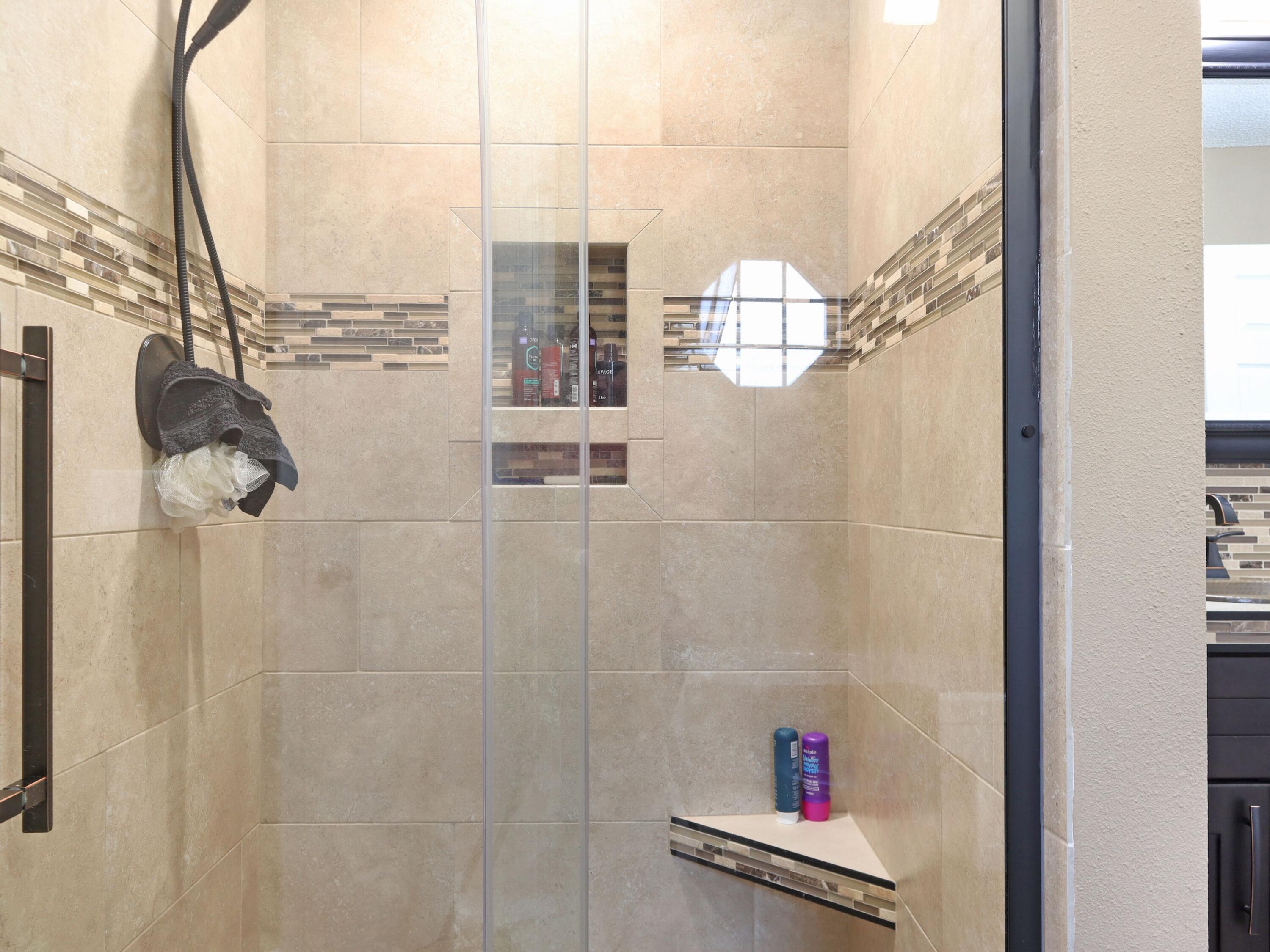 TANGLEWOOD OAKS - Residential