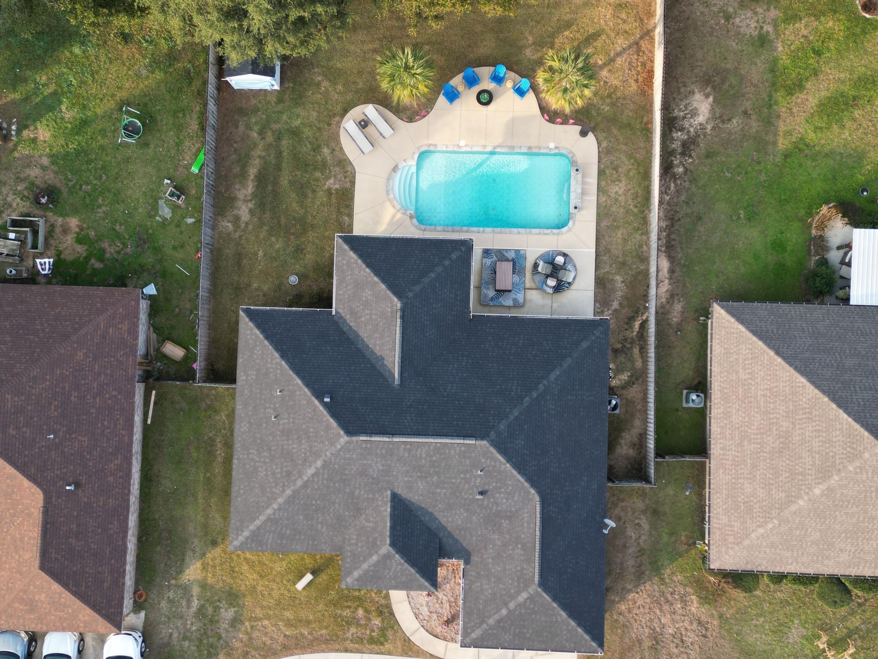 TANGLEWOOD OAKS - Residential