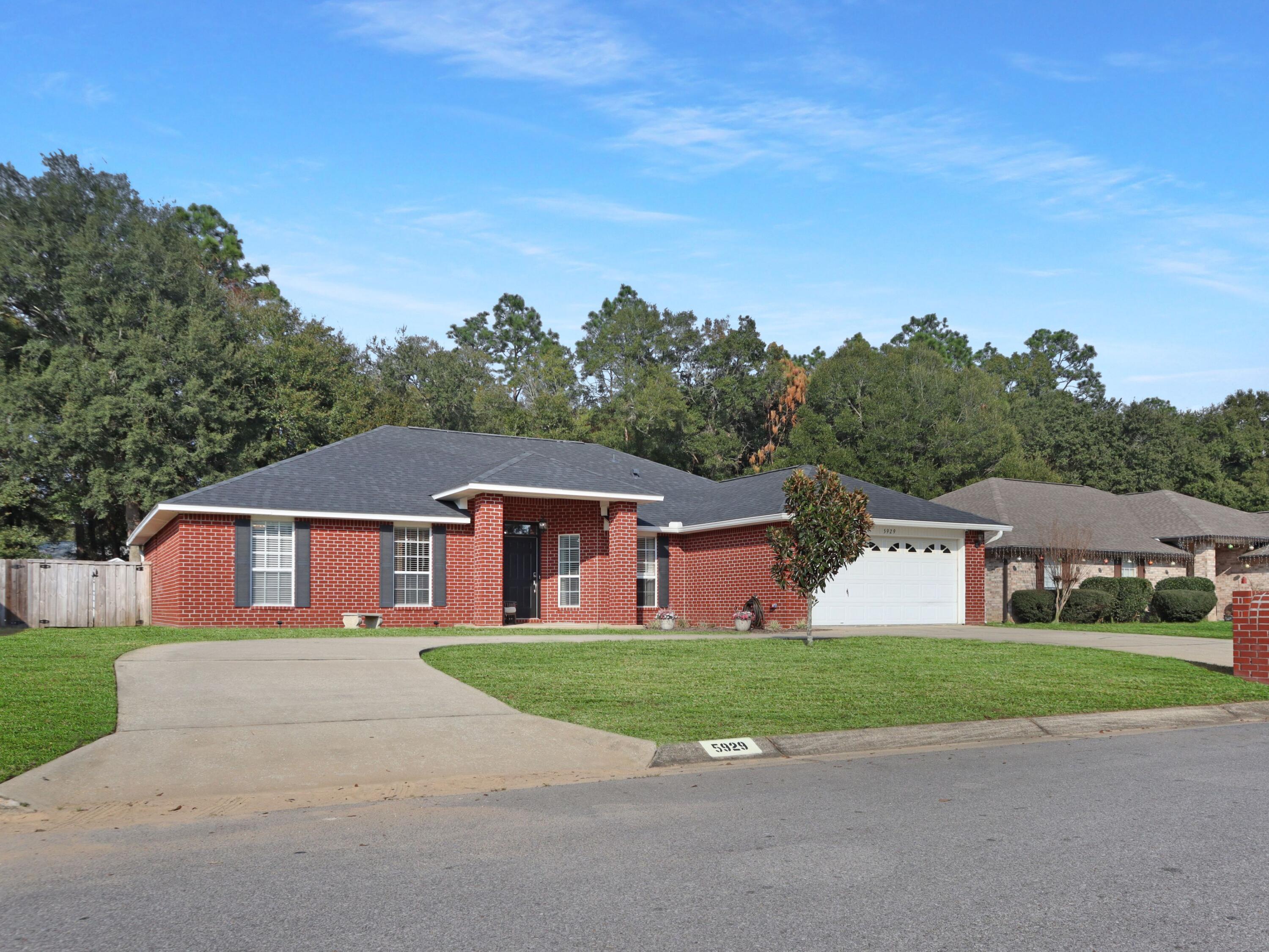 TANGLEWOOD OAKS - Residential