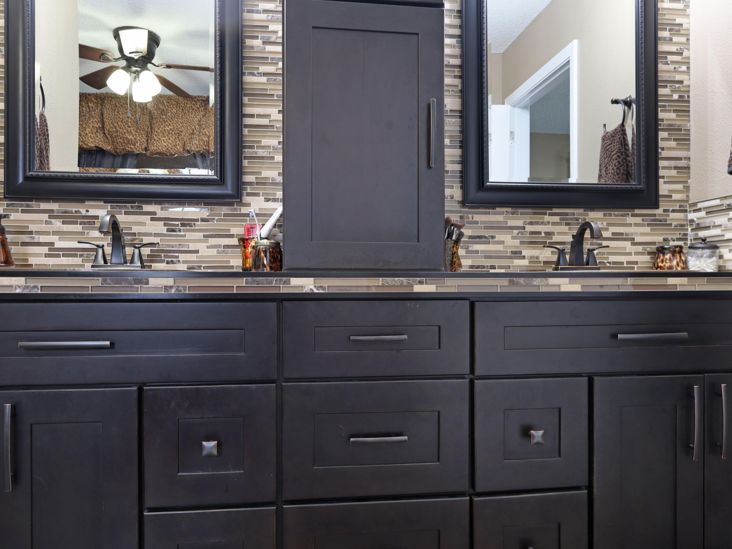 TANGLEWOOD OAKS - Residential