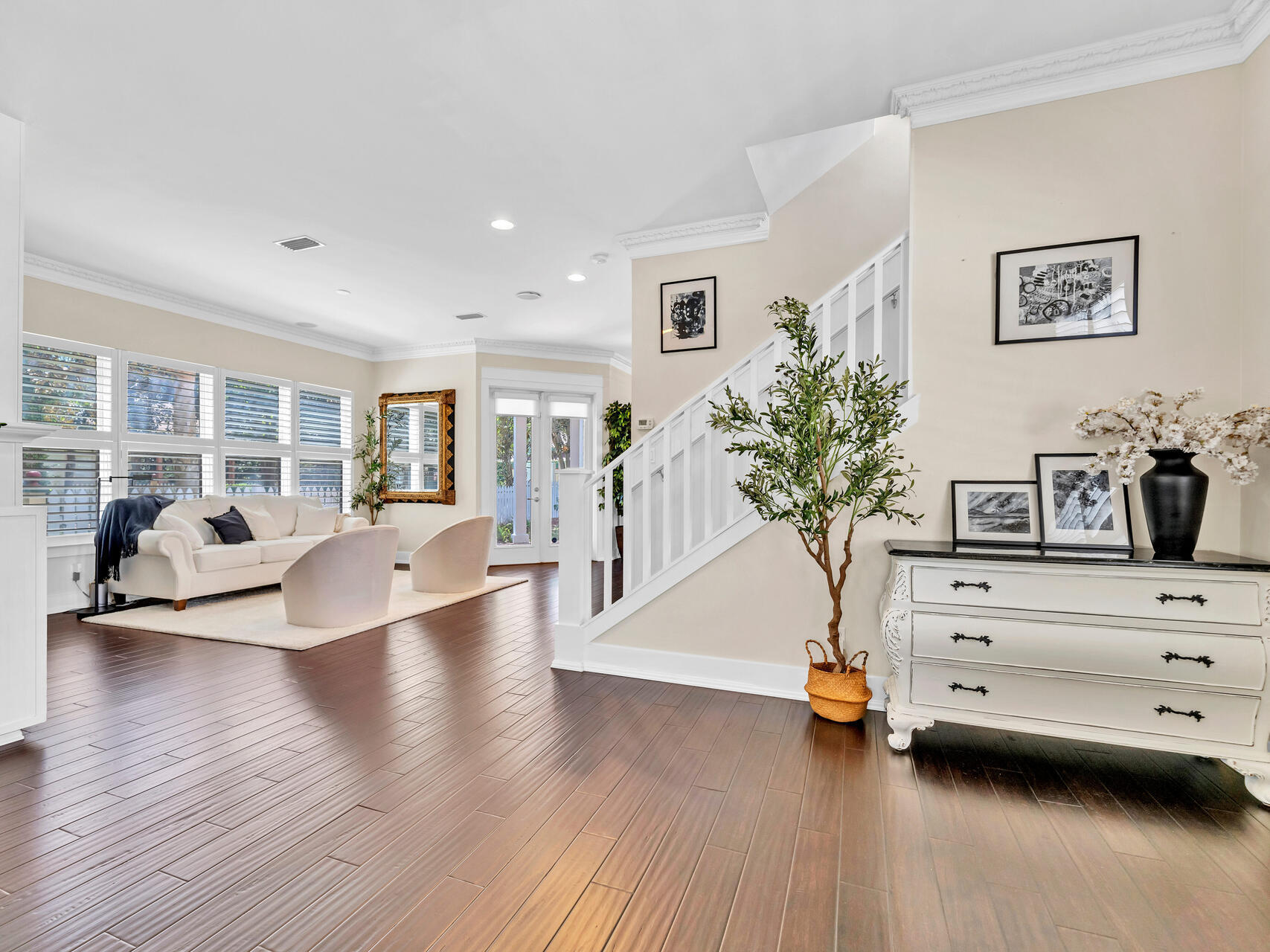 SOVEREIGN ISLE S/D - Residential