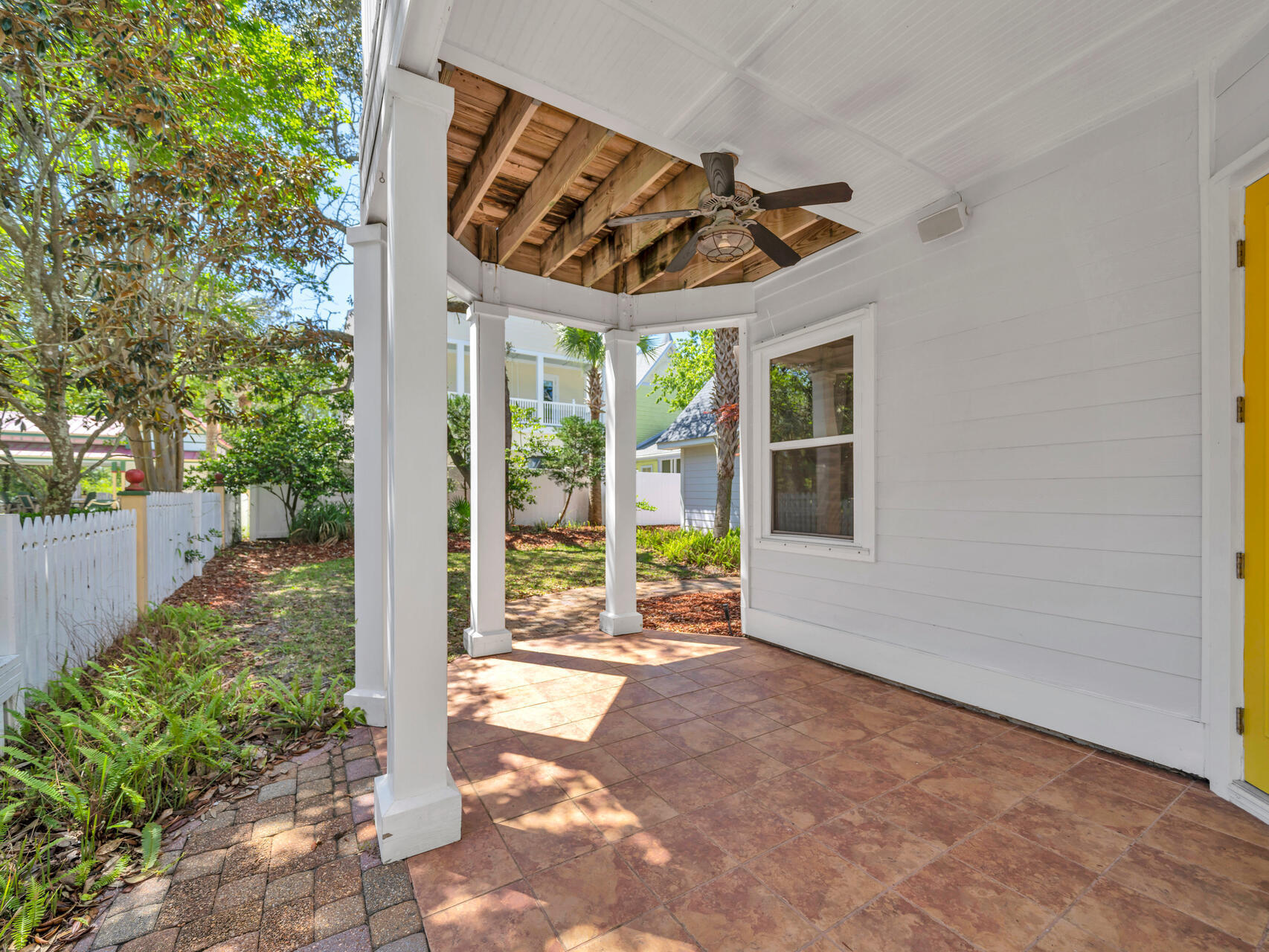 SOVEREIGN ISLE S/D - Residential