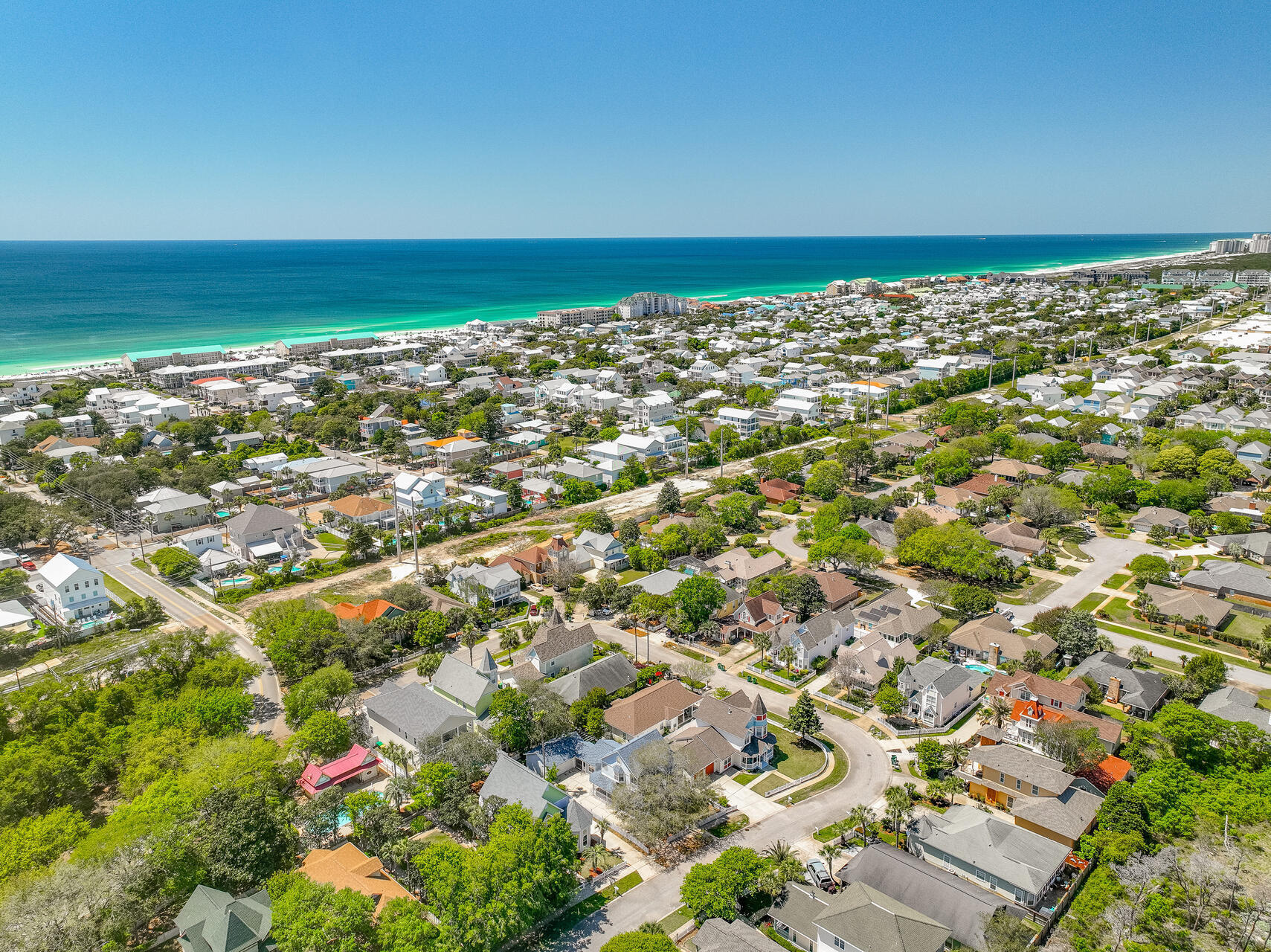 SOVEREIGN ISLE S/D - Residential