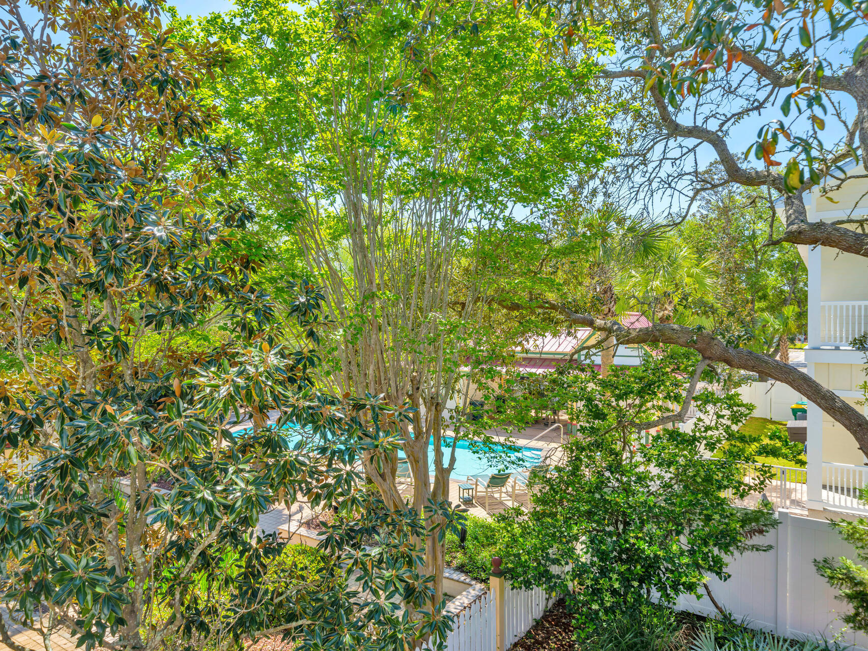 SOVEREIGN ISLE S/D - Residential