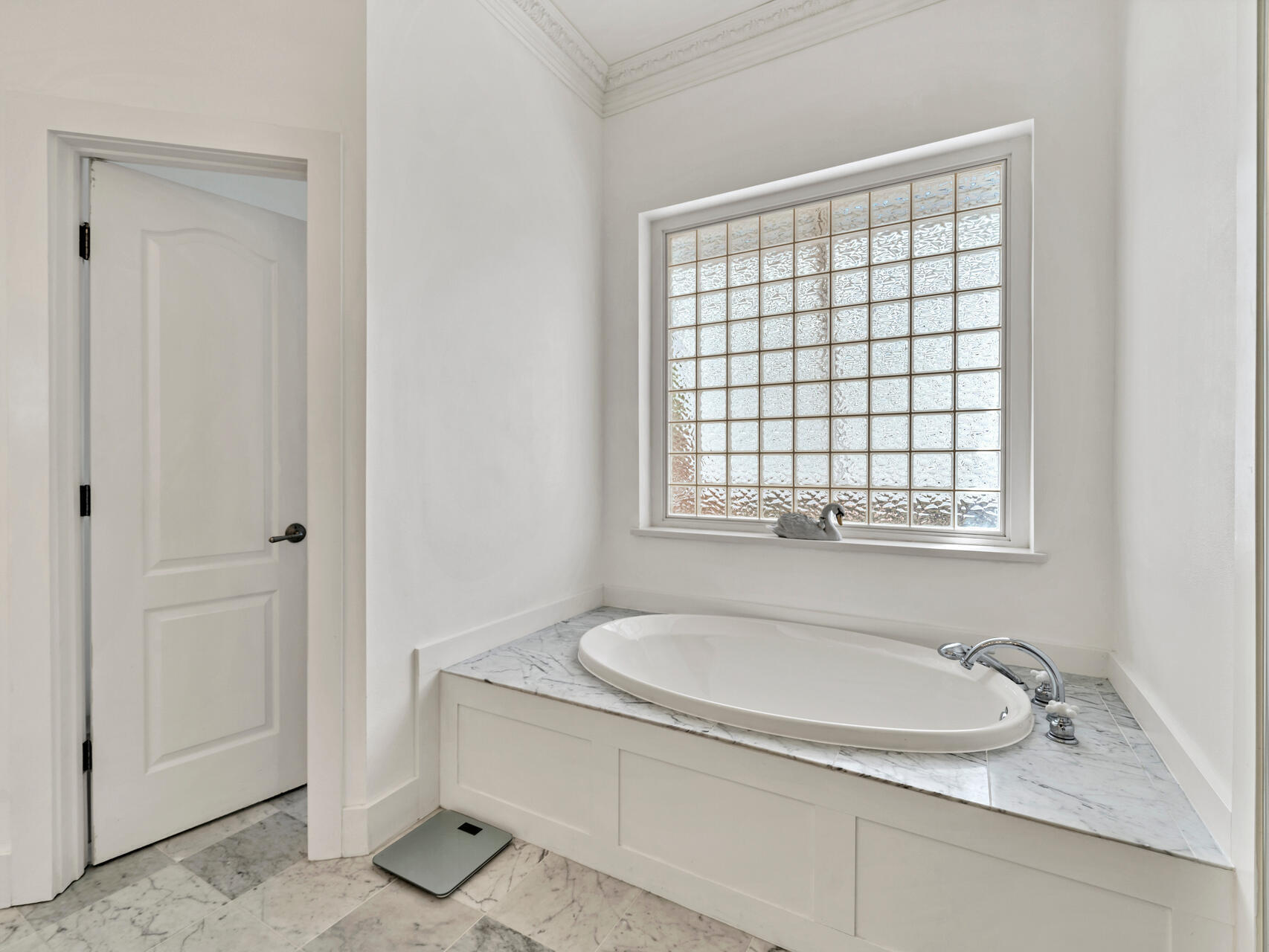 SOVEREIGN ISLE S/D - Residential