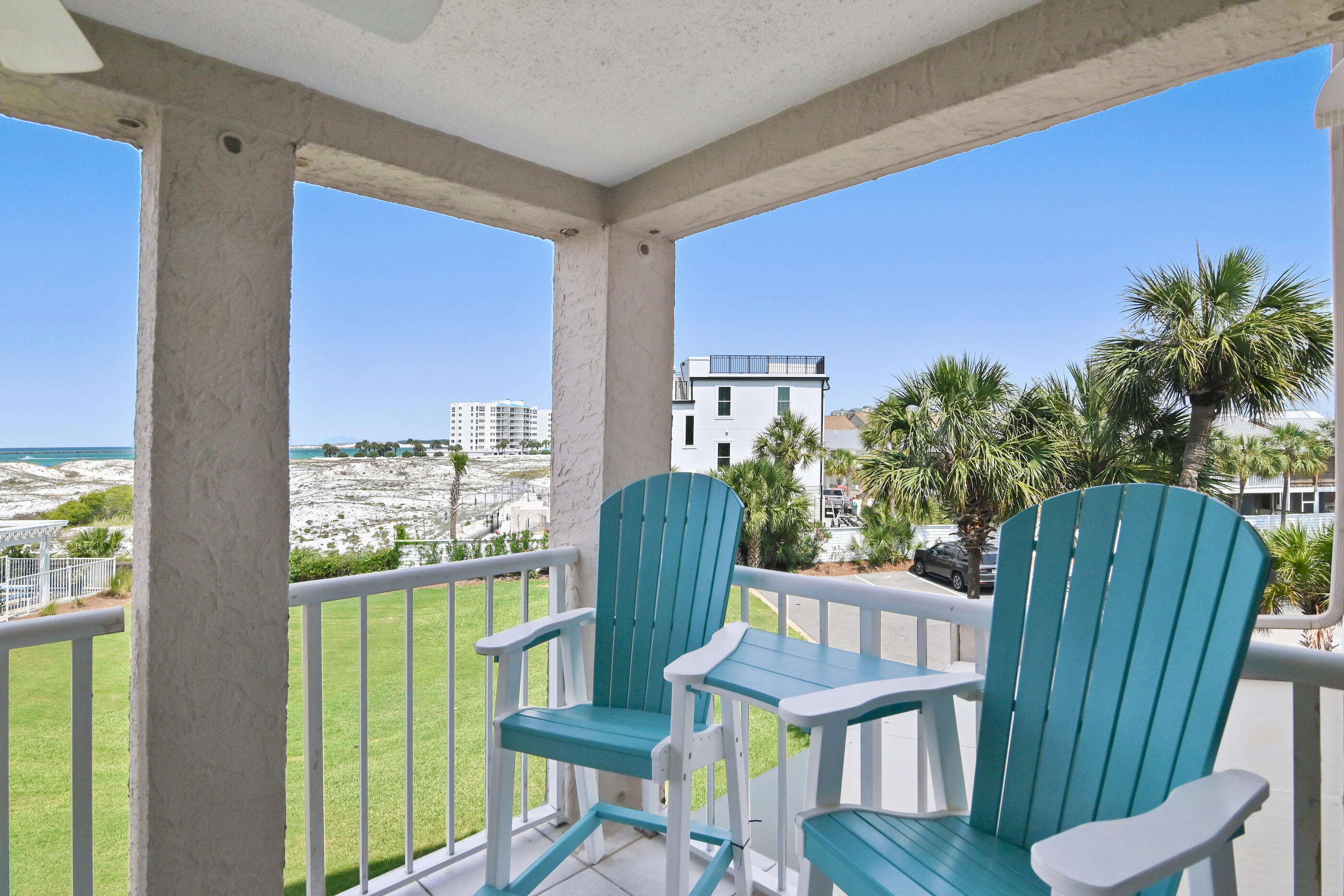 MAGNOLIA HOUSE - Residential