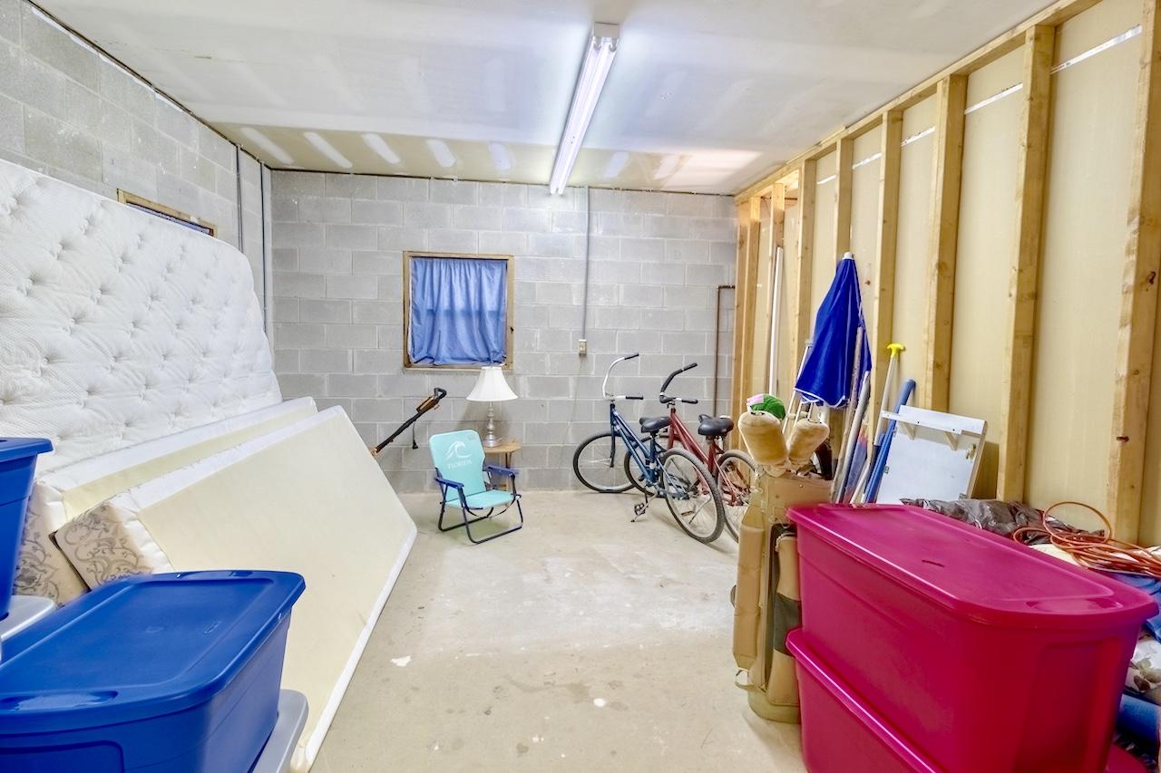 TOWN OF SANTA ROSA - Residential