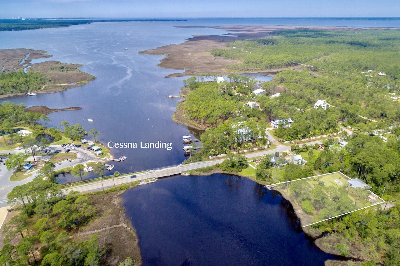 TOWN OF SANTA ROSA - Residential