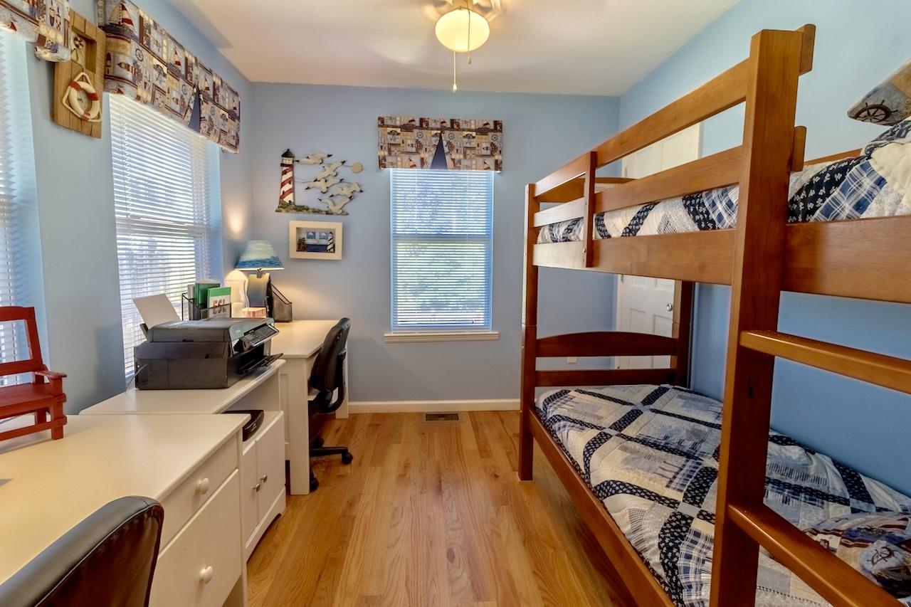 TOWN OF SANTA ROSA - Residential