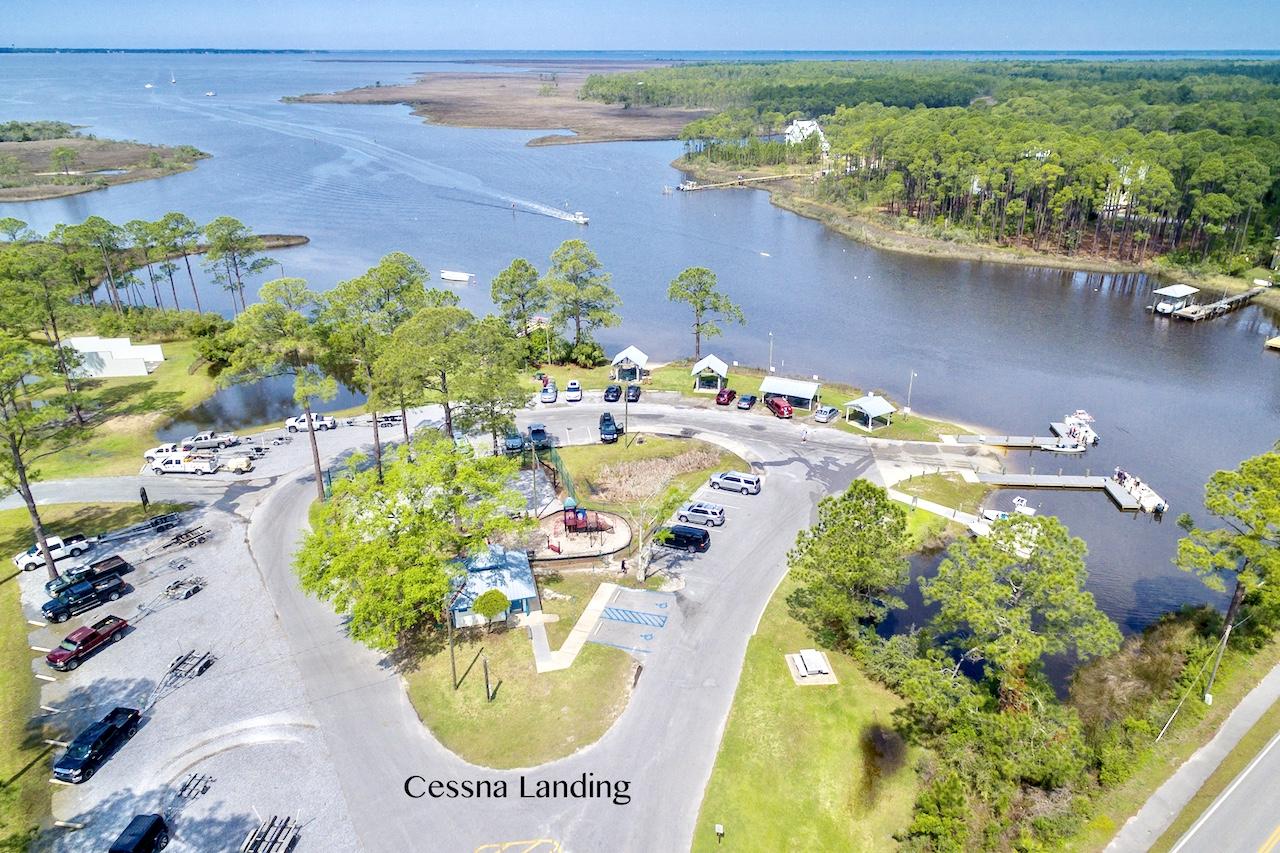 TOWN OF SANTA ROSA - Residential