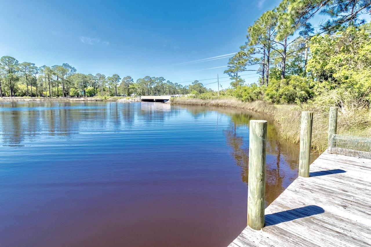 TOWN OF SANTA ROSA - Residential