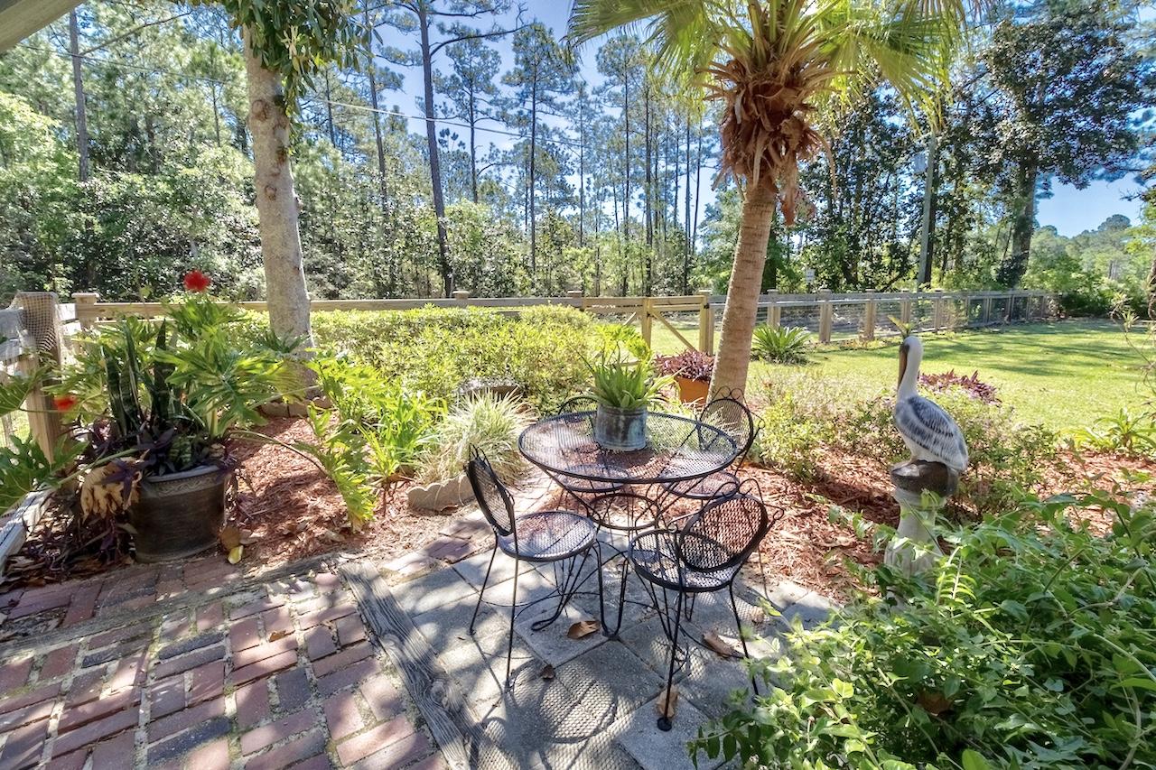 TOWN OF SANTA ROSA - Residential