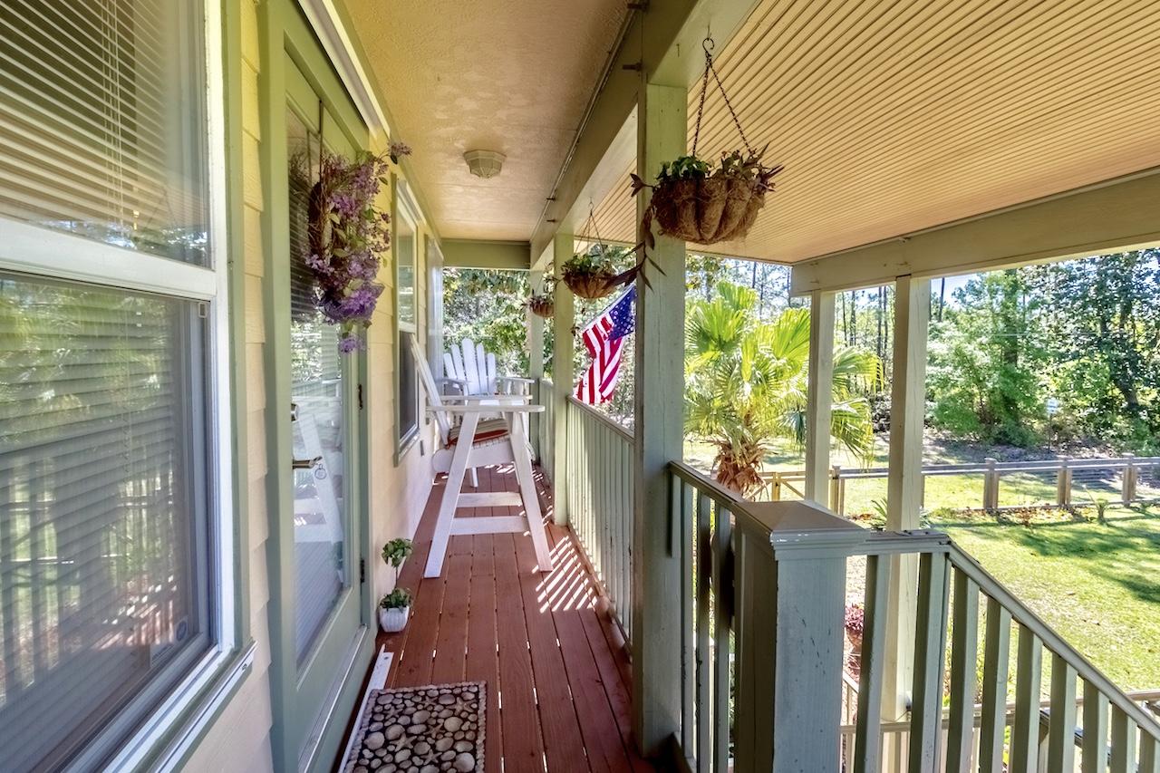 TOWN OF SANTA ROSA - Residential