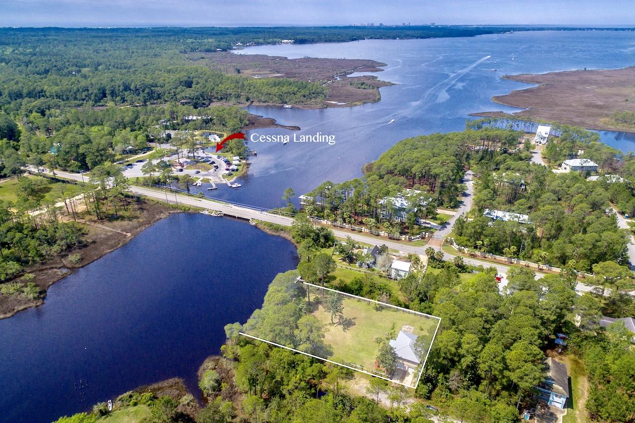 TOWN OF SANTA ROSA - Residential