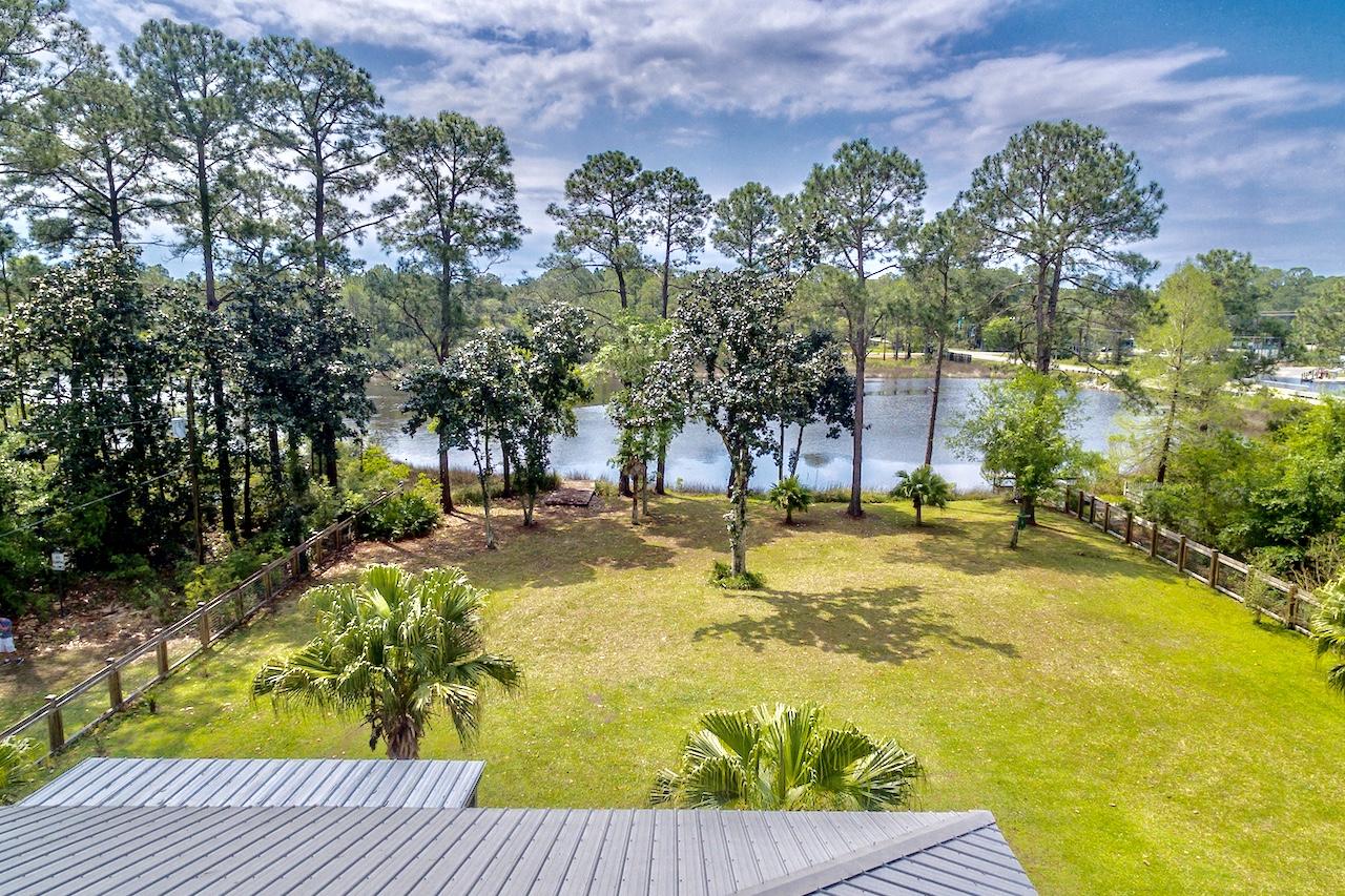 TOWN OF SANTA ROSA - Residential