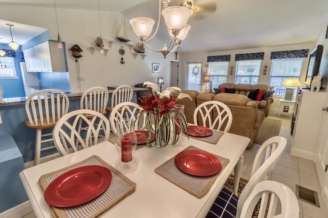 TOWN OF SANTA ROSA - Residential