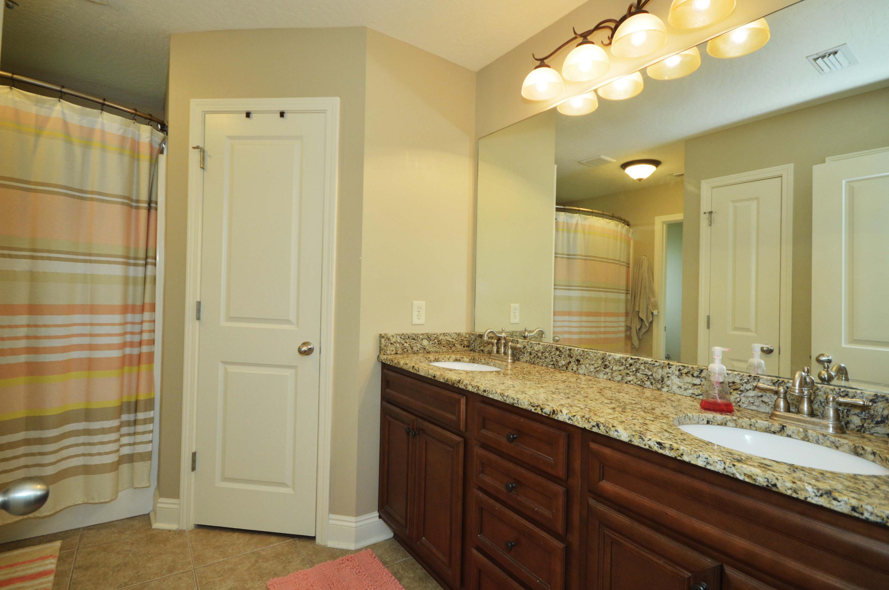 COTTAGES AT EAST RIVER - Residential