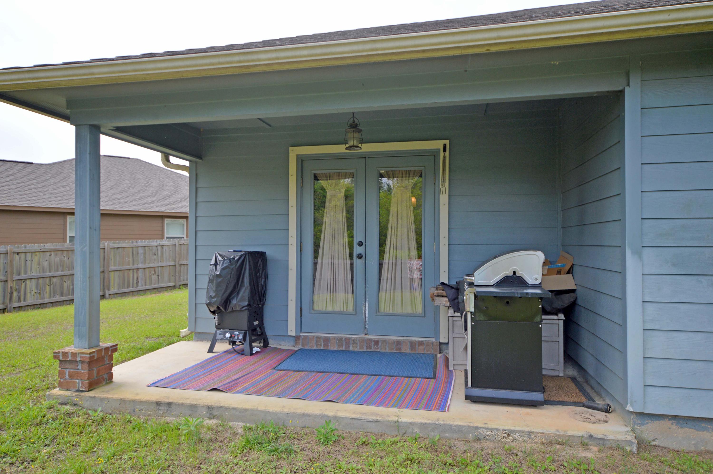 COTTAGES AT EAST RIVER - Residential