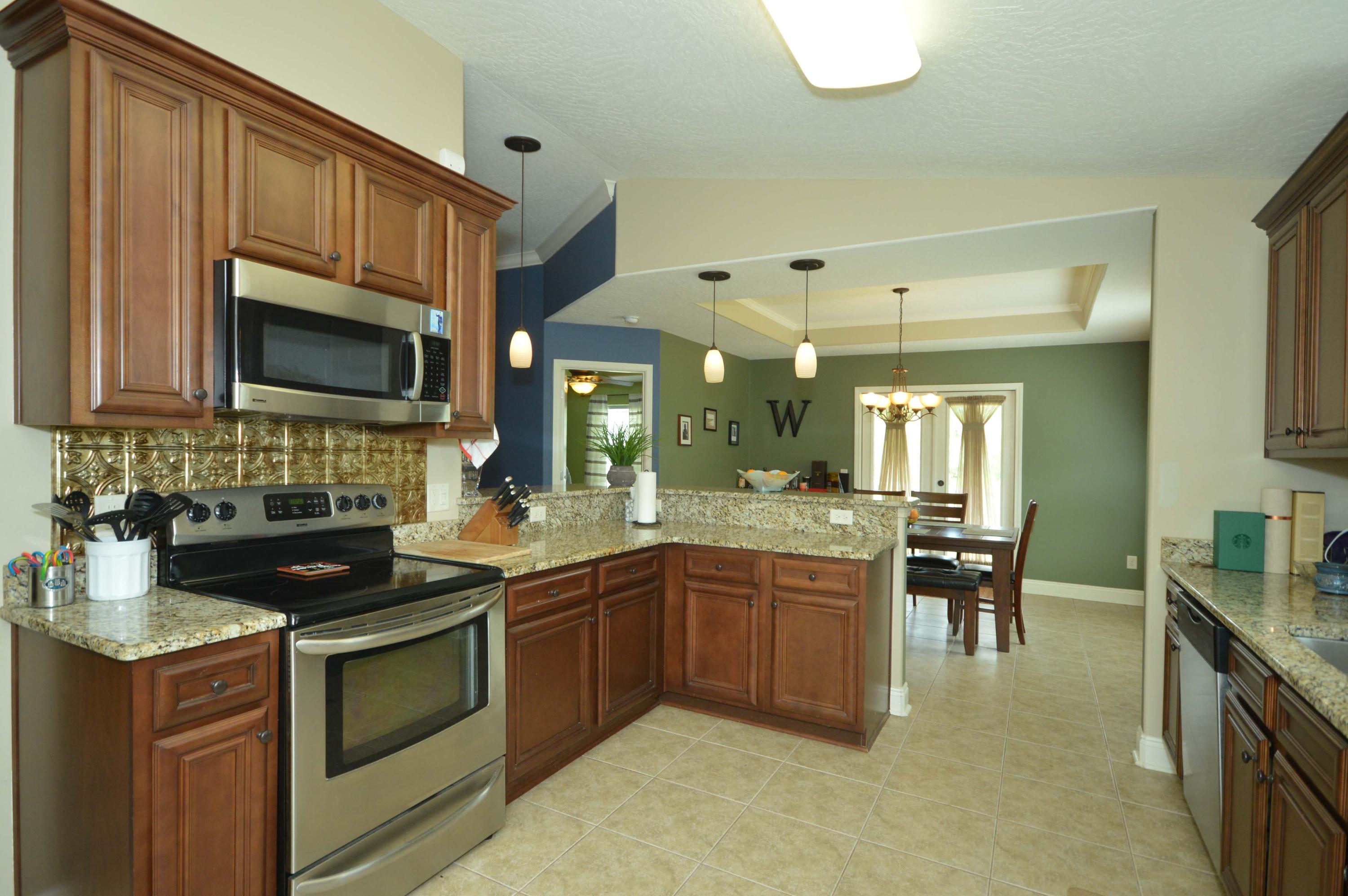 COTTAGES AT EAST RIVER - Residential