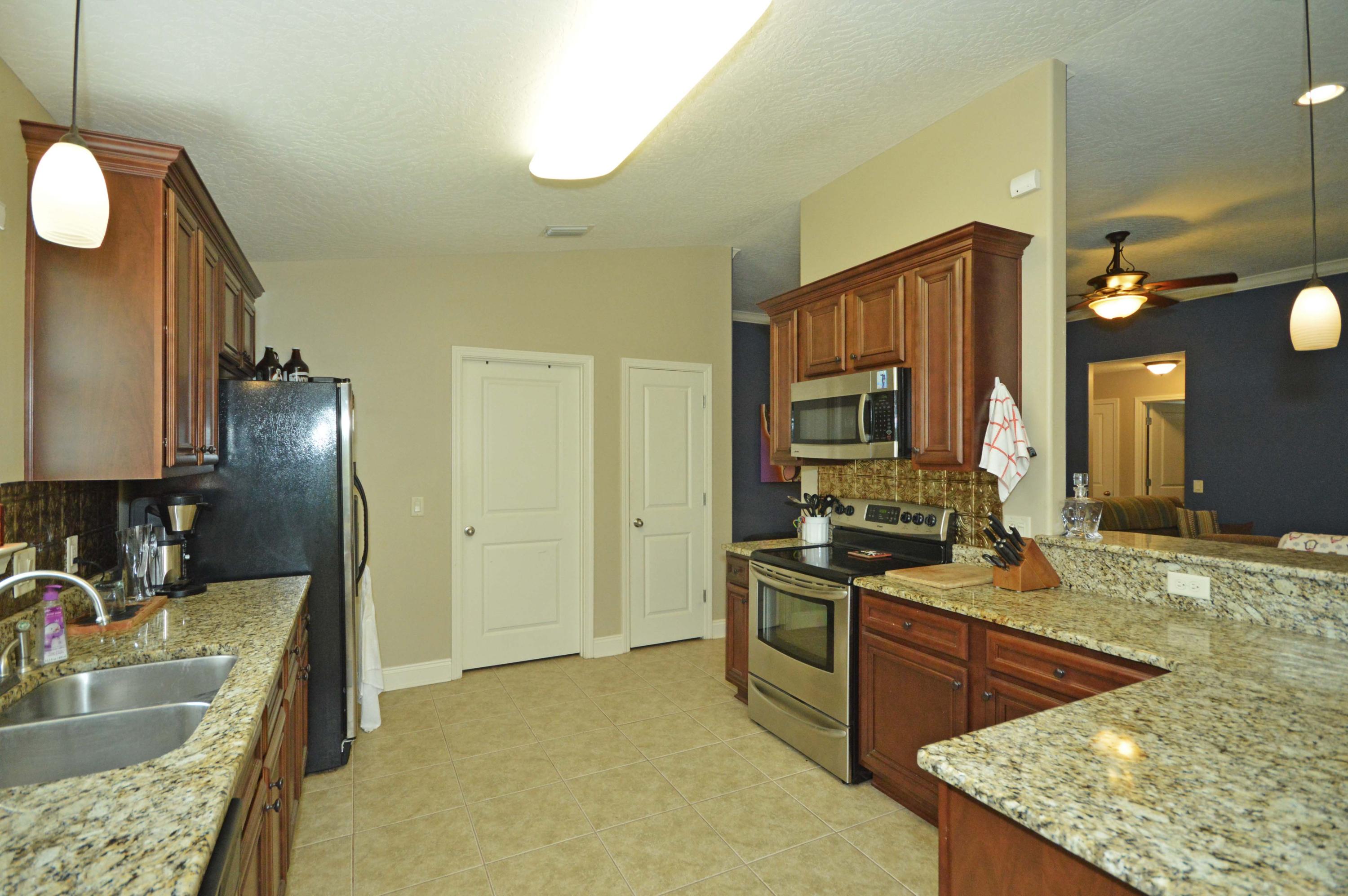 COTTAGES AT EAST RIVER - Residential