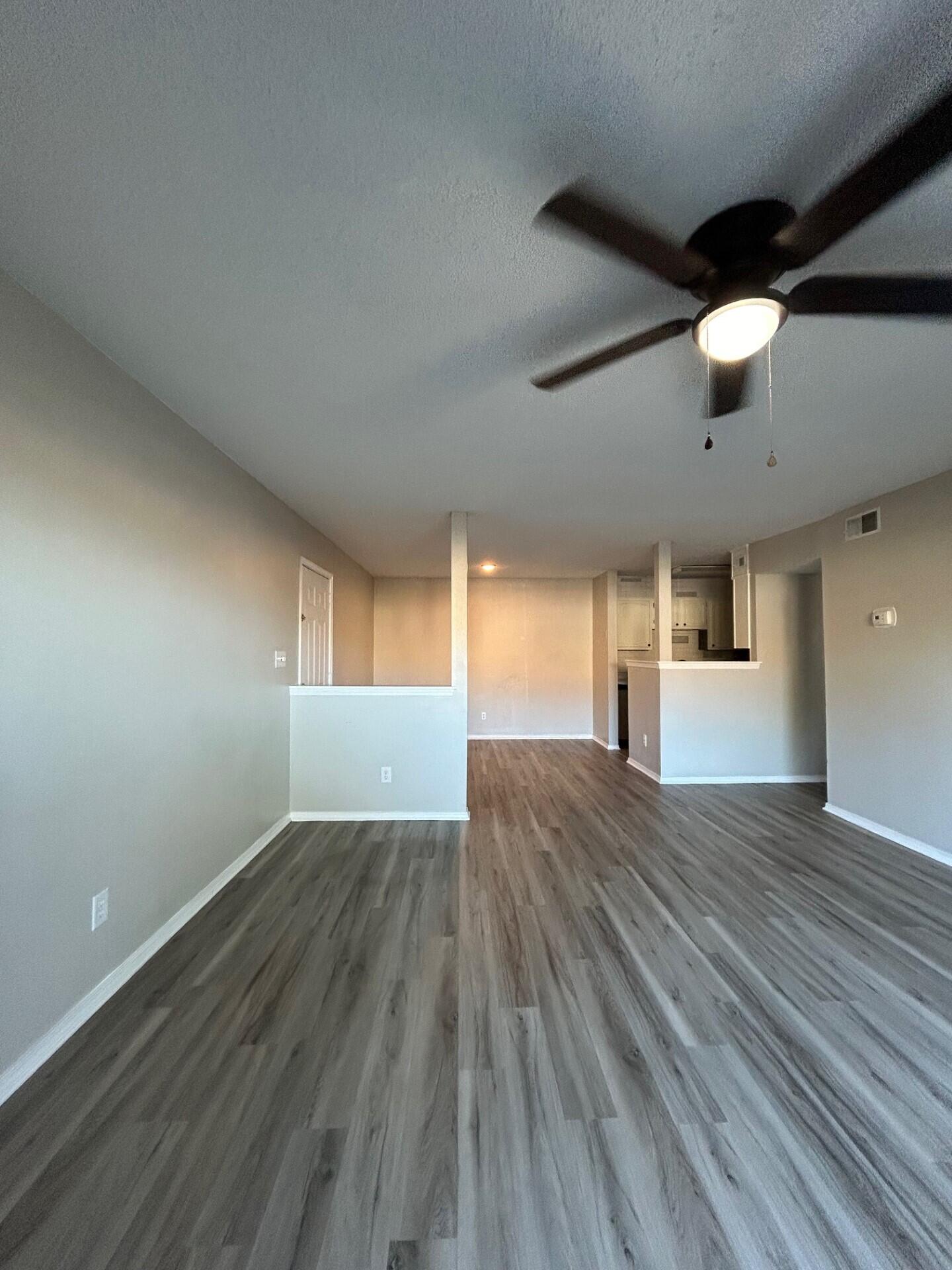 GOLF CLUB CONDO THE - Residential Lease