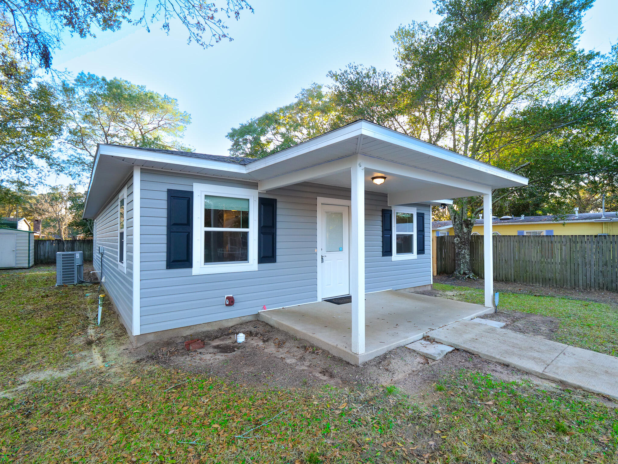 METES & BOUNDS - Residential