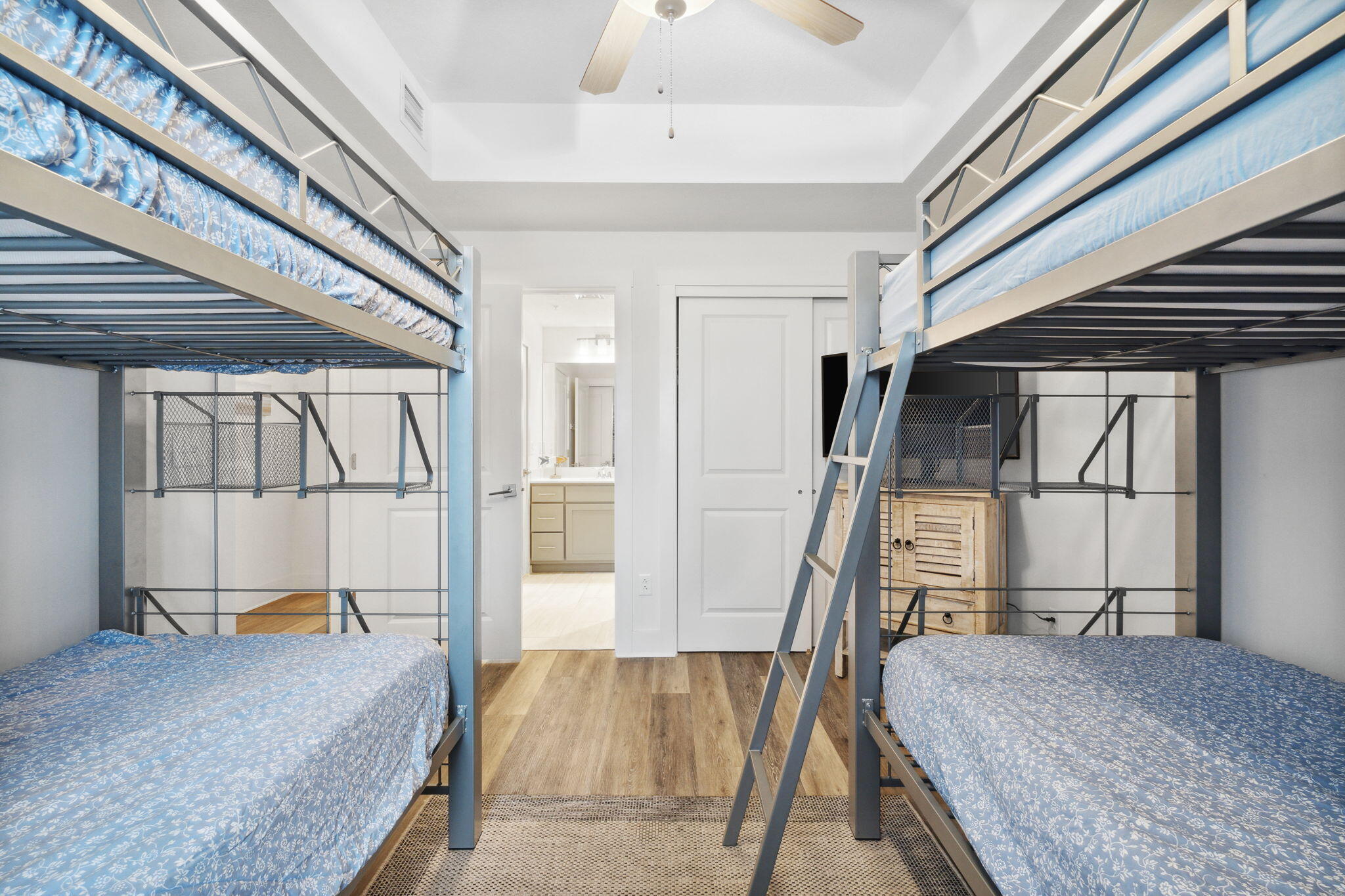 CALYPSO RESORT & TOWERS - Residential