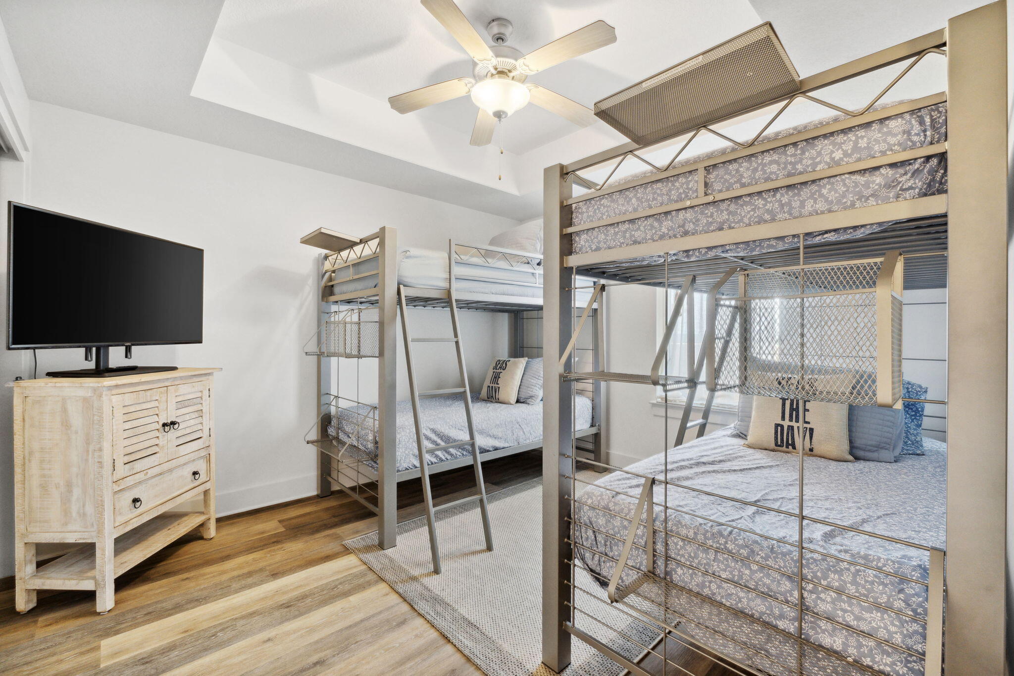 CALYPSO RESORT & TOWERS - Residential