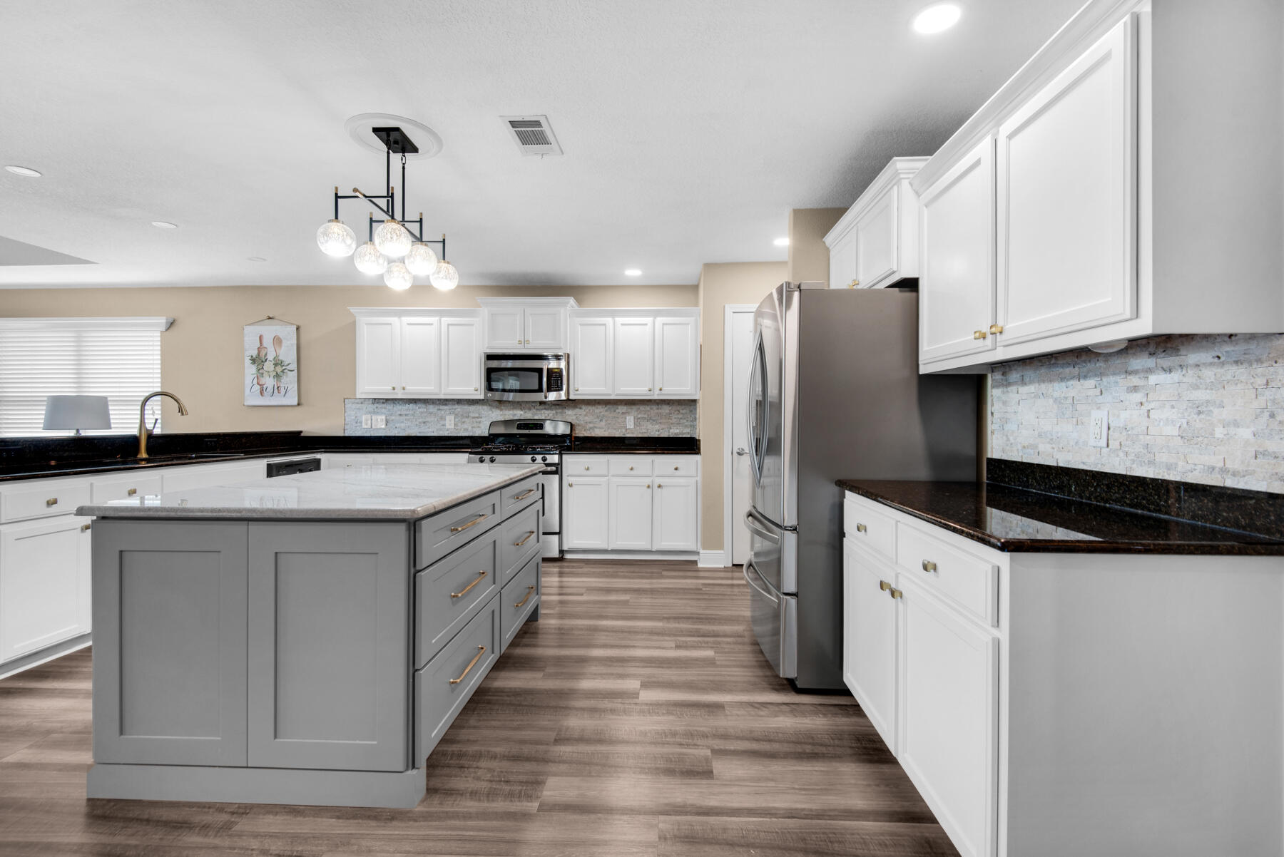 INDIAN LAKE - Residential