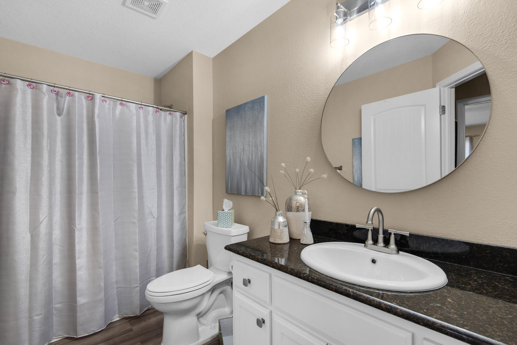 INDIAN LAKE - Residential