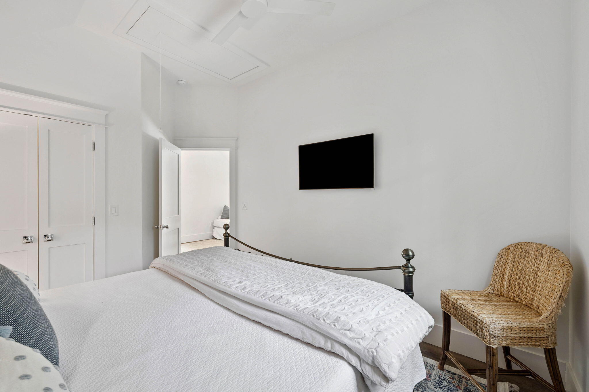 DAUGHETTES AMENDED - Residential