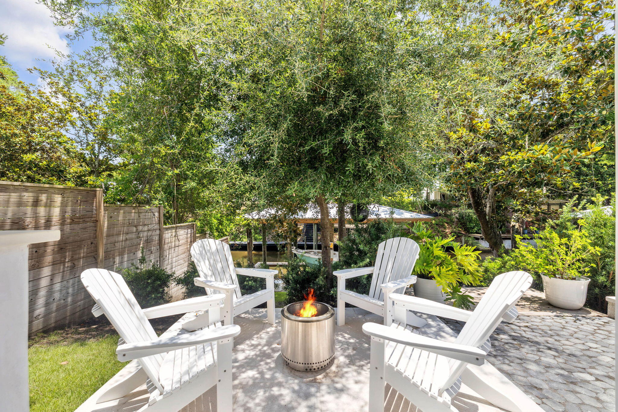 DAUGHETTES AMENDED - Residential
