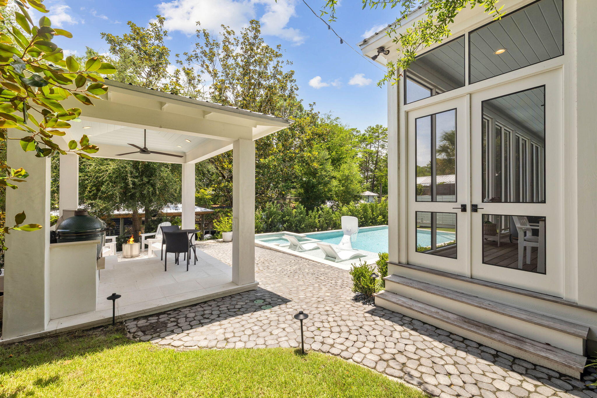 DAUGHETTES AMENDED - Residential