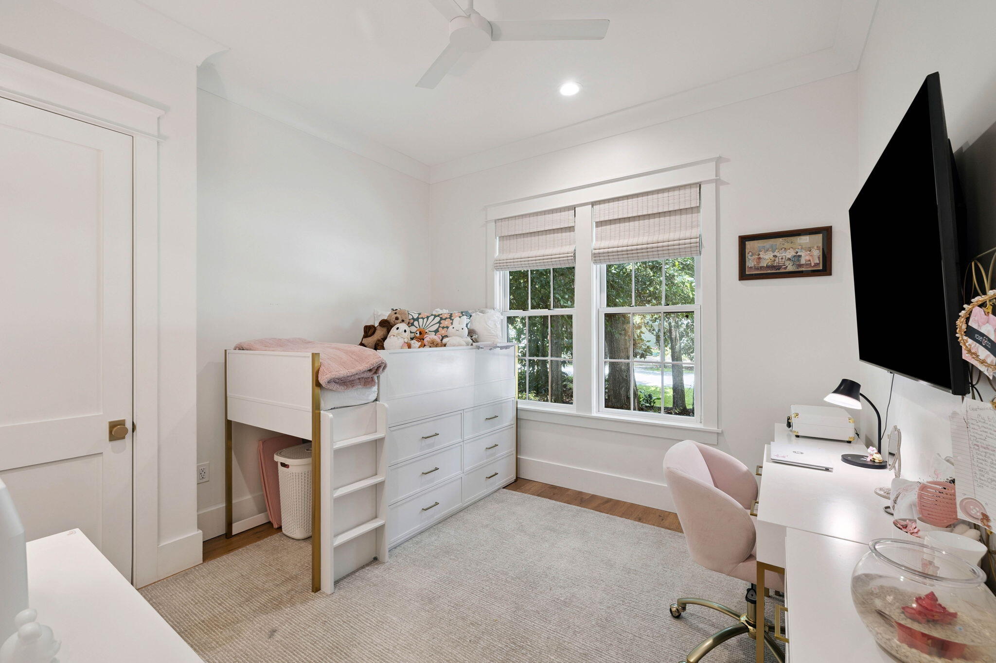 DAUGHETTES AMENDED - Residential