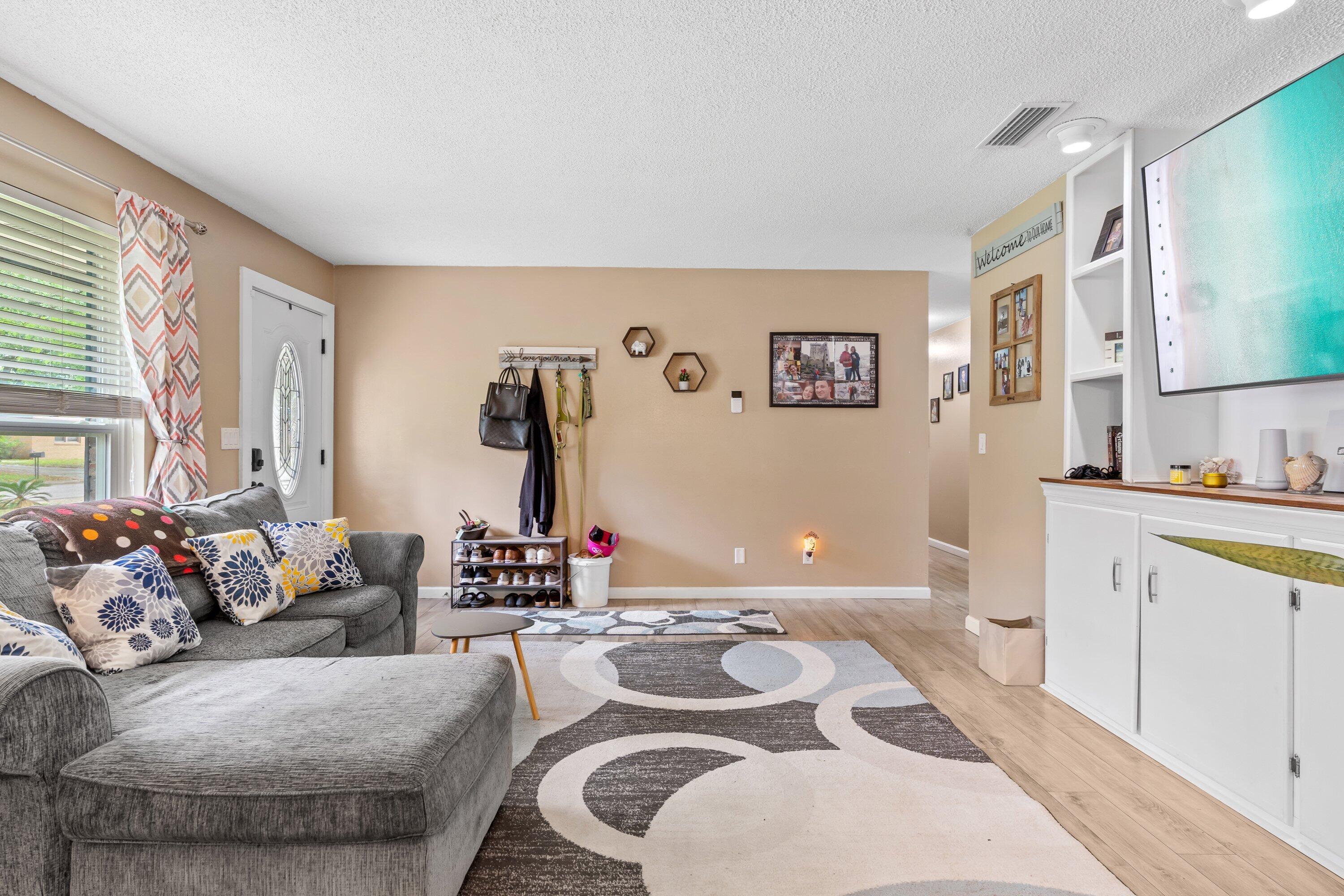 EDGEWATER VILLAGE - Residential Lease