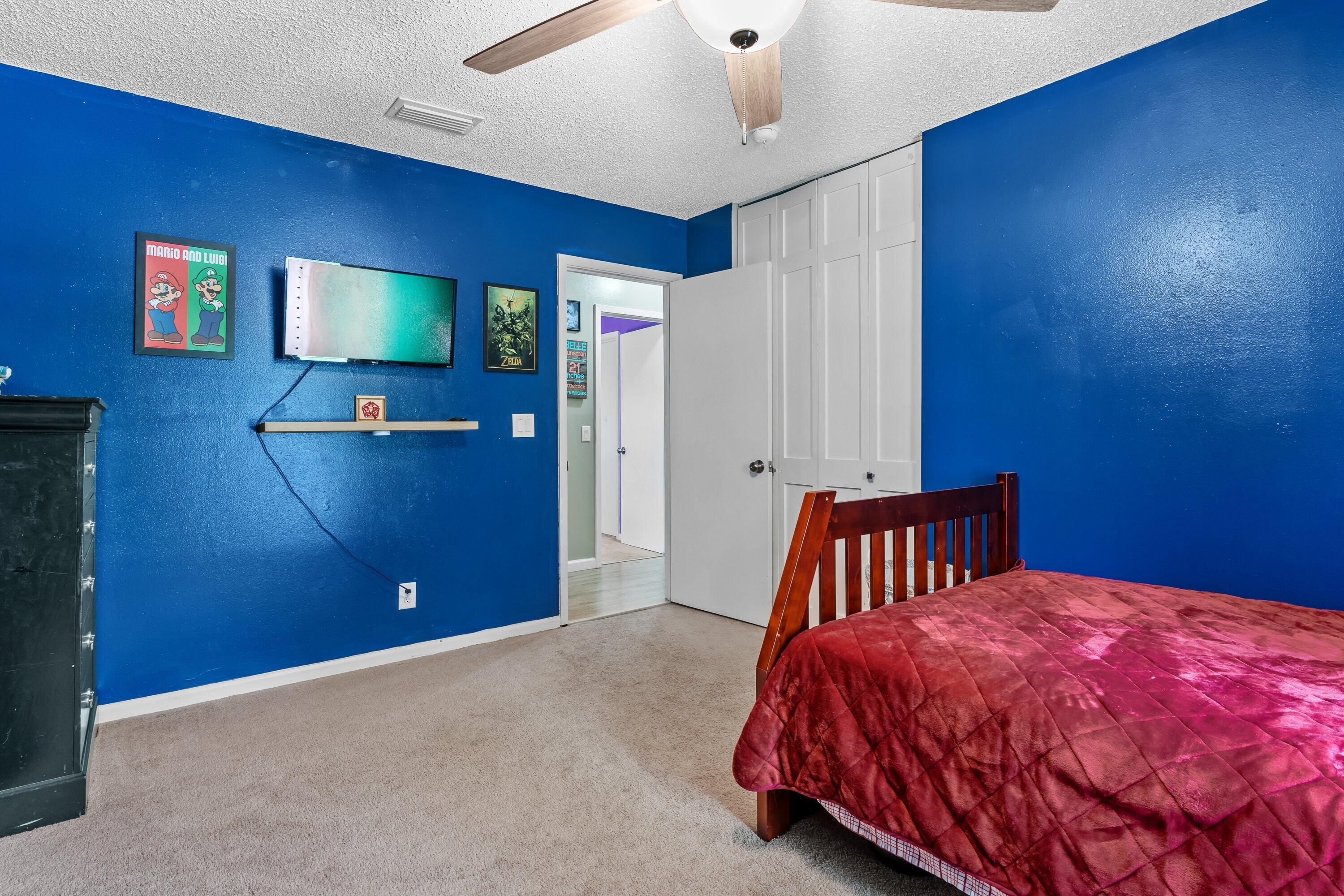 EDGEWATER VILLAGE - Residential Lease