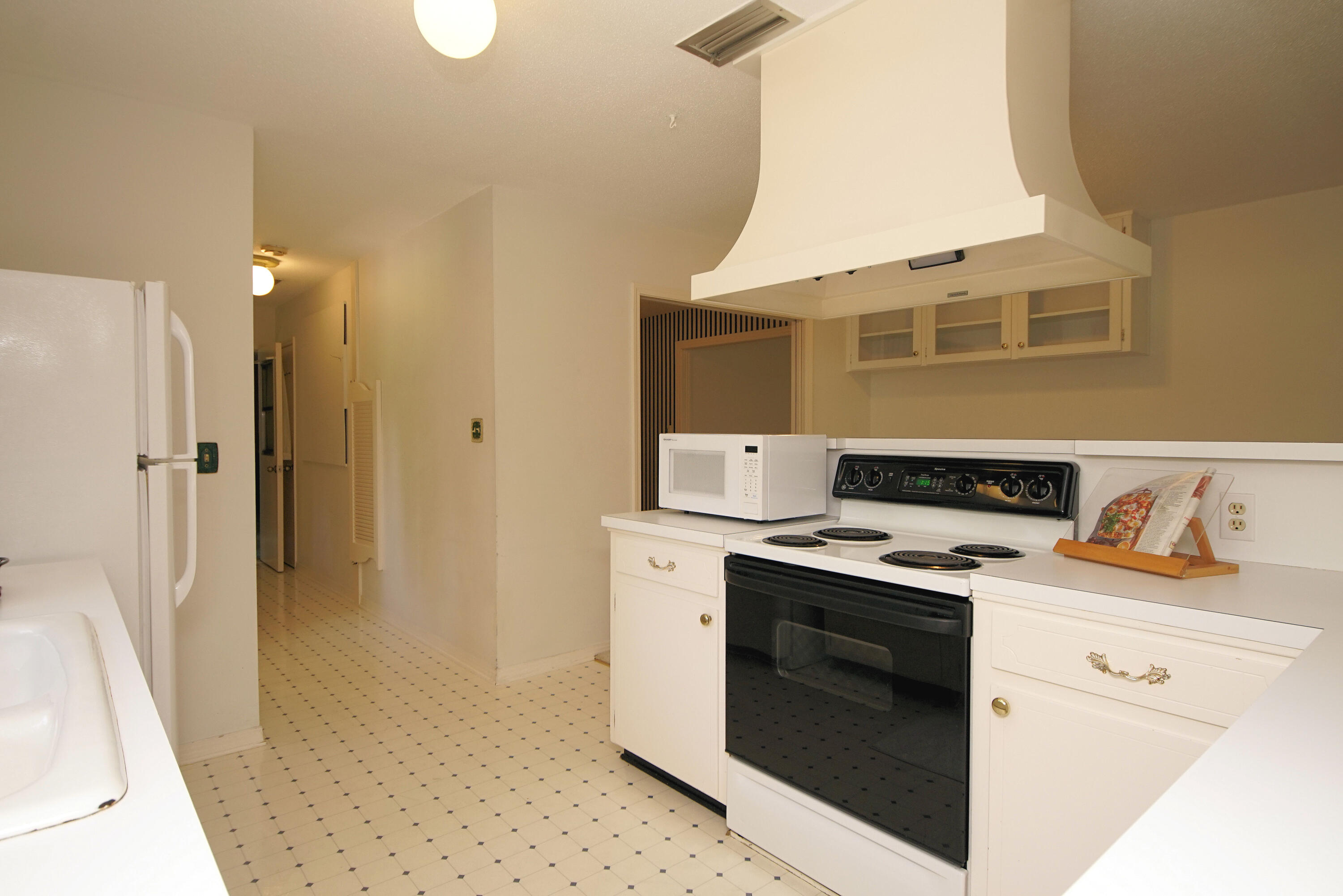 BAYOU POQUITO - Residential